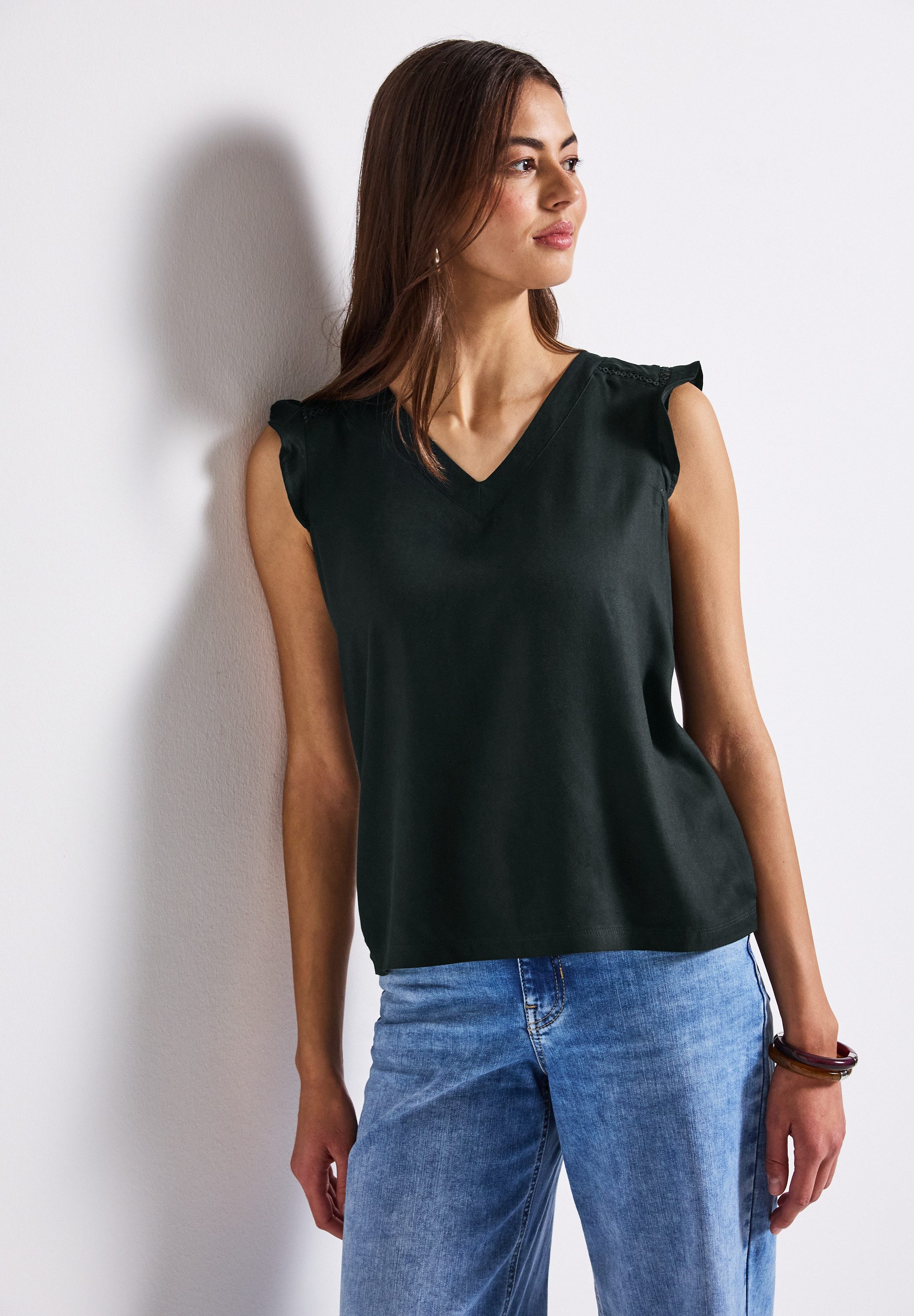 STREET ONE Spitzentop, aus elastischem Materialmix günstig online kaufen