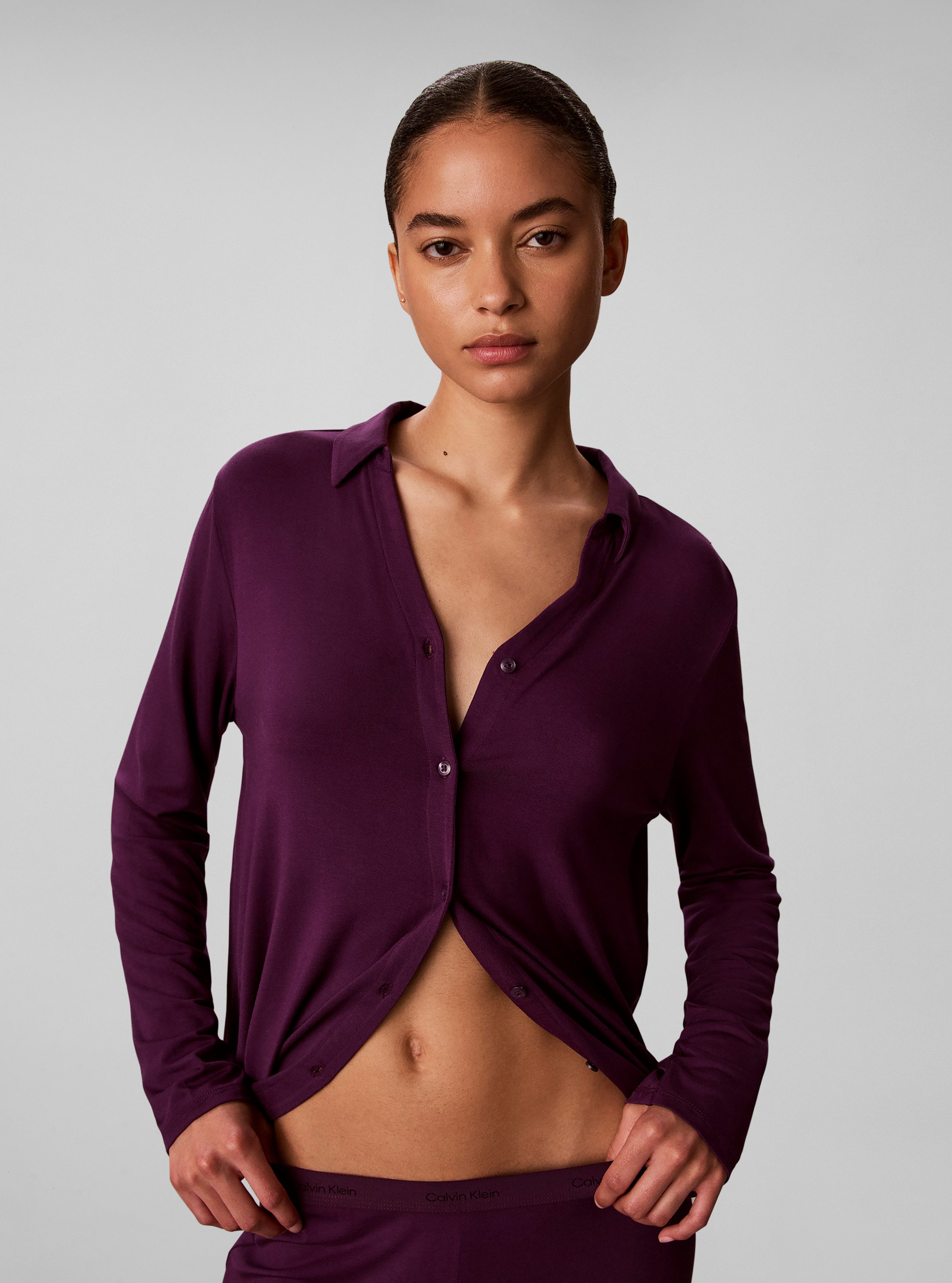 Calvin Klein Underwear Pyjama SHIRT SET Regular fit mit V-Ausschnitt – Bild 4 von 5