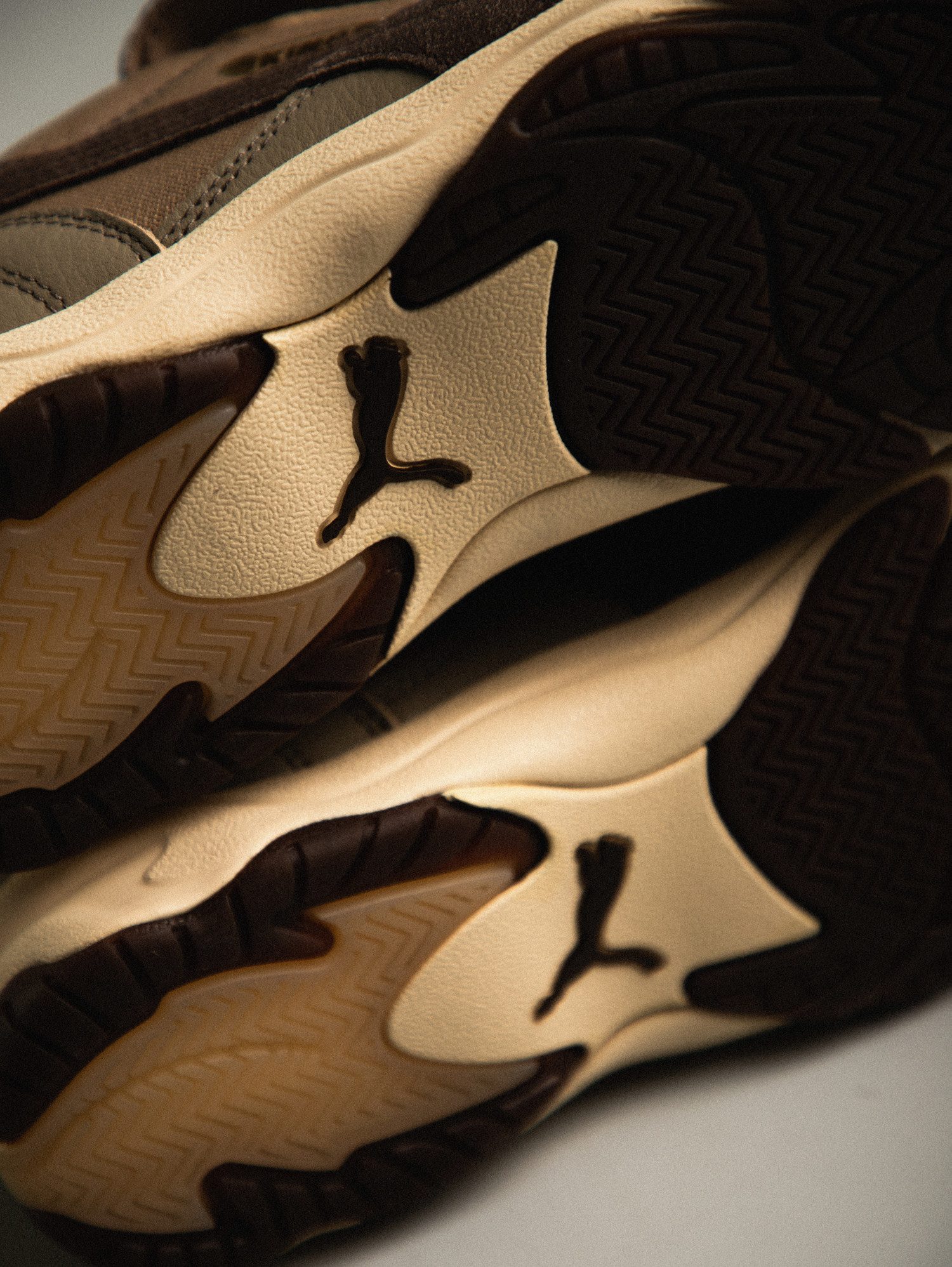 PUMA Puma King Indoor Clean Sneaker