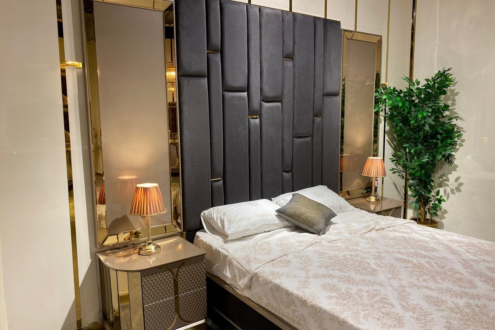 Schlafzimmer-Set (3-St), JVmoebel Europa Bett luxuriös in Nachttische 3tlg Komplett Made 2x Sets, Set Schlafzimmer
