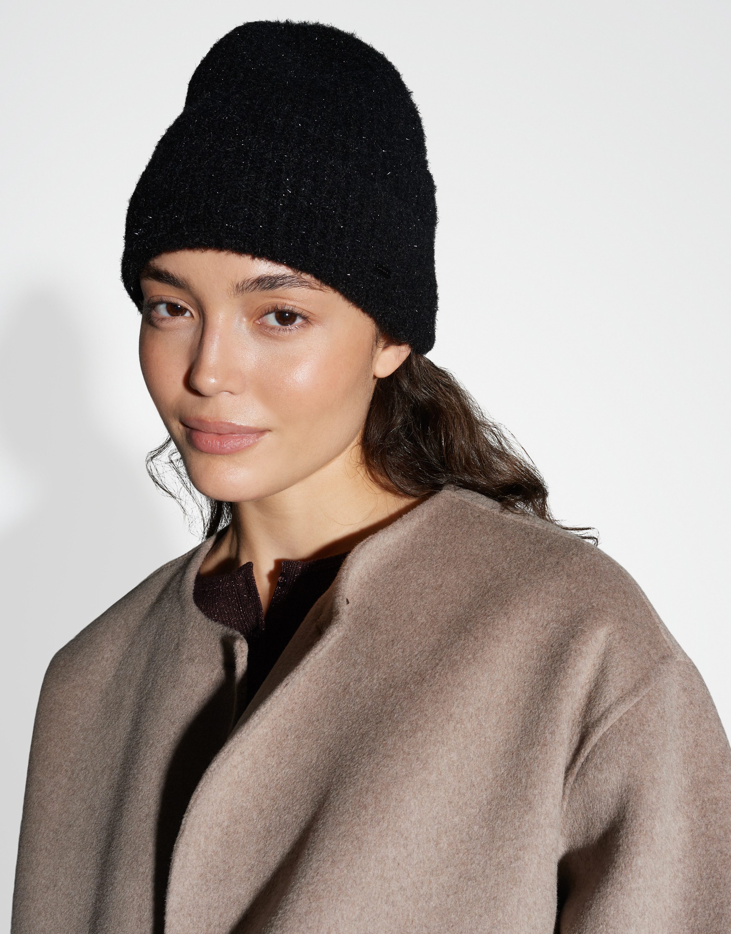 OPUS Strickmütze ATWISTA mit Glitzer Details