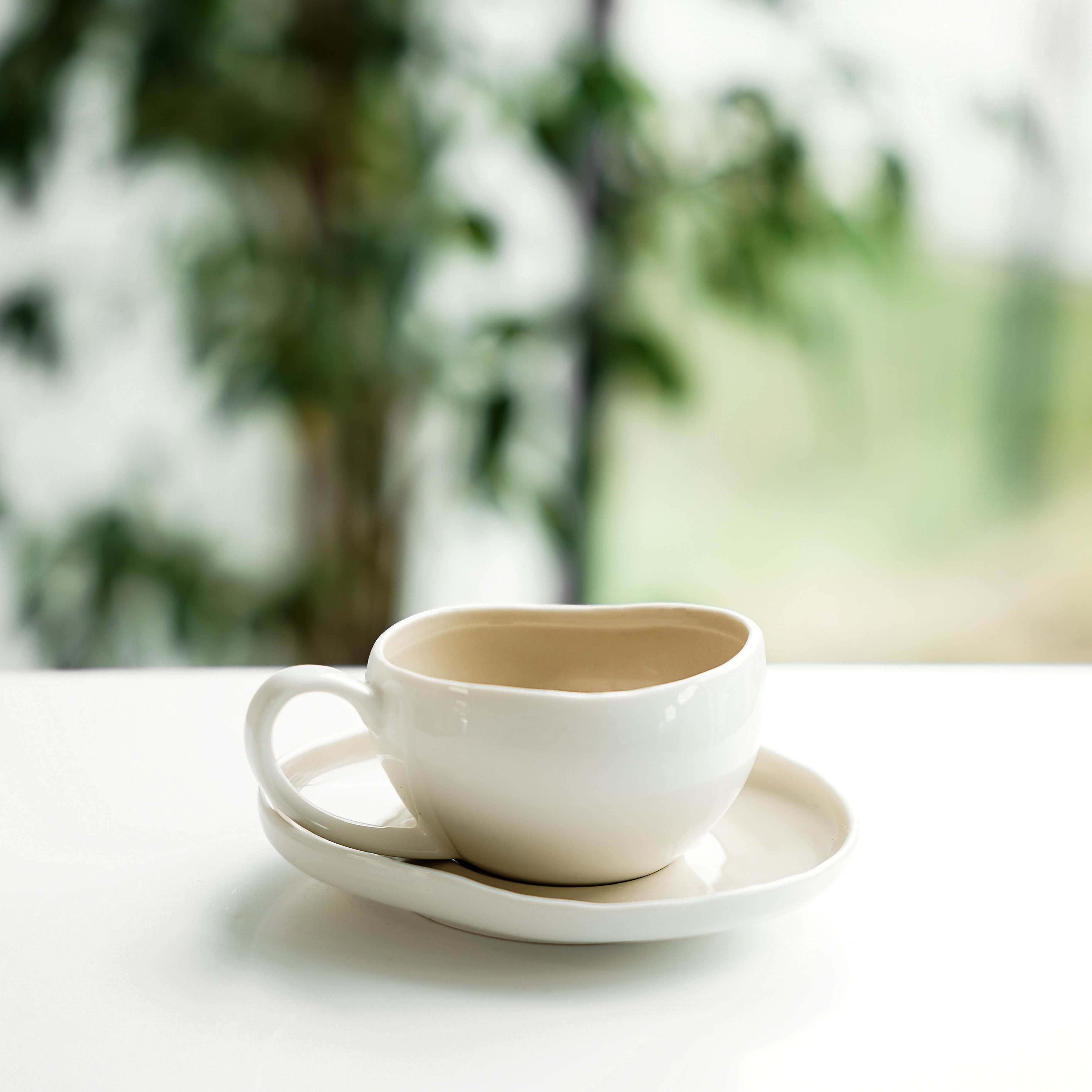Almina Kaffeeservice Wave Cream Mokkatassen mit Untertellern (12-tlg), 6 Personen, Porzellan, 12-teiliges-Set