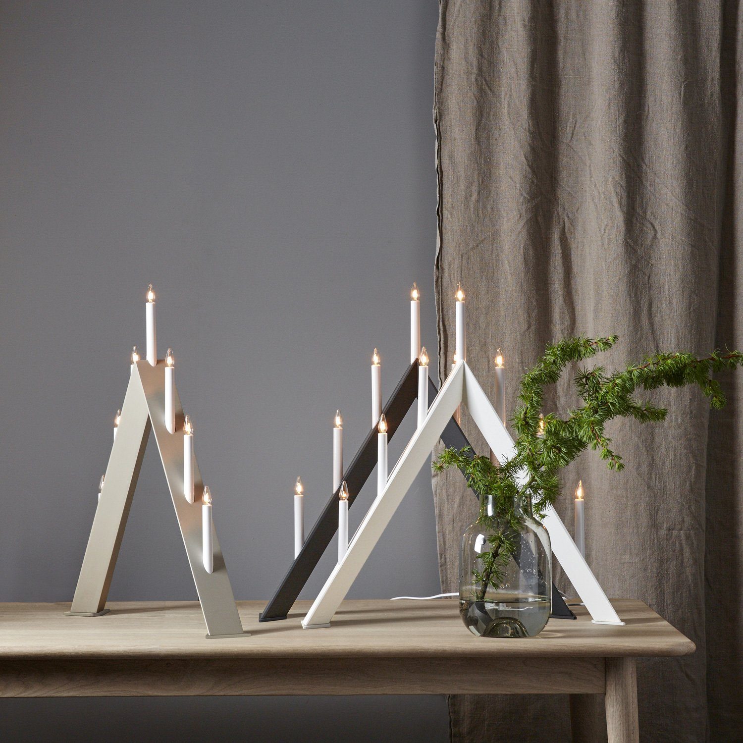 STAR TRADING Fensterleuchter Fensterleuchter ARROW 7 warmweiße Glühlampen 64,5cm Holz hellgrau, Glühlampe