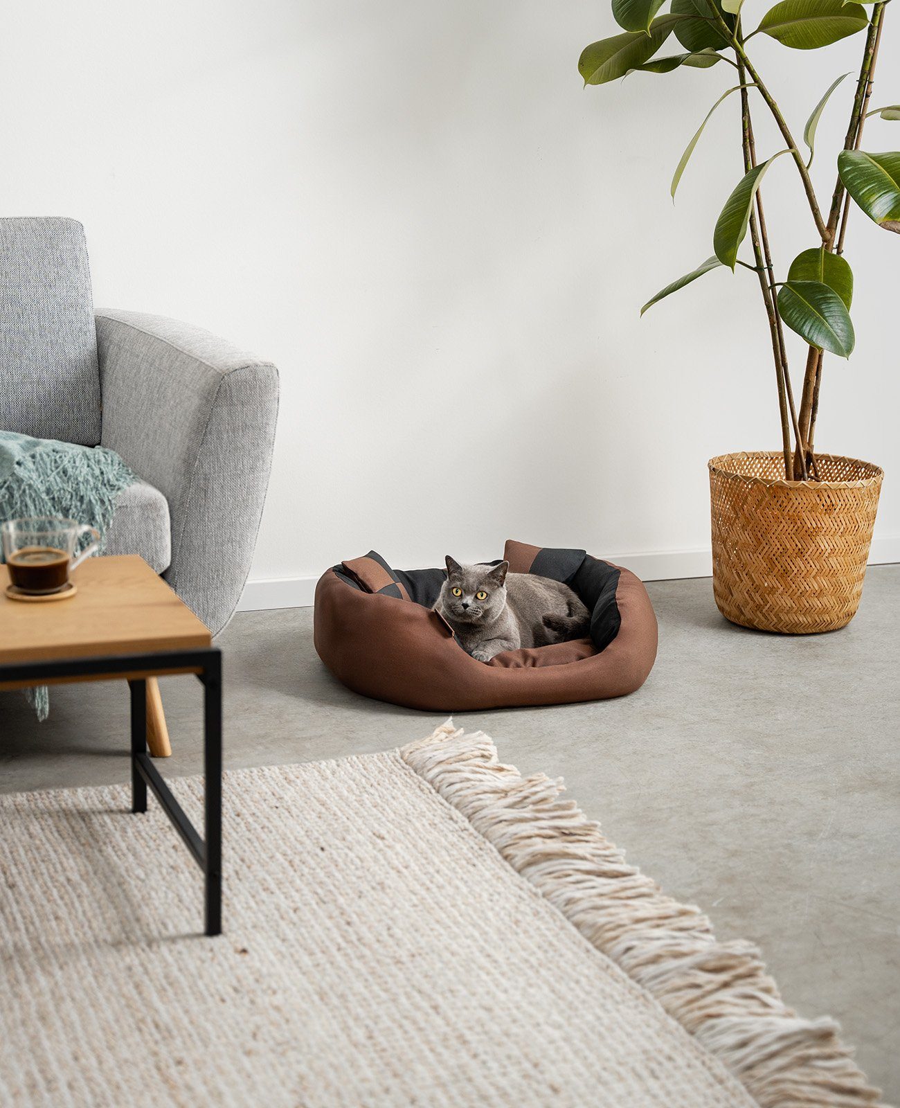 lionto Tierkissen, Wendekörbchen 4-in-1 Heimtierbett, 65x50 cm, schwarz/braun, Textil wasserabweisend, mit Wendekissen, kratzfest & pflegeleicht