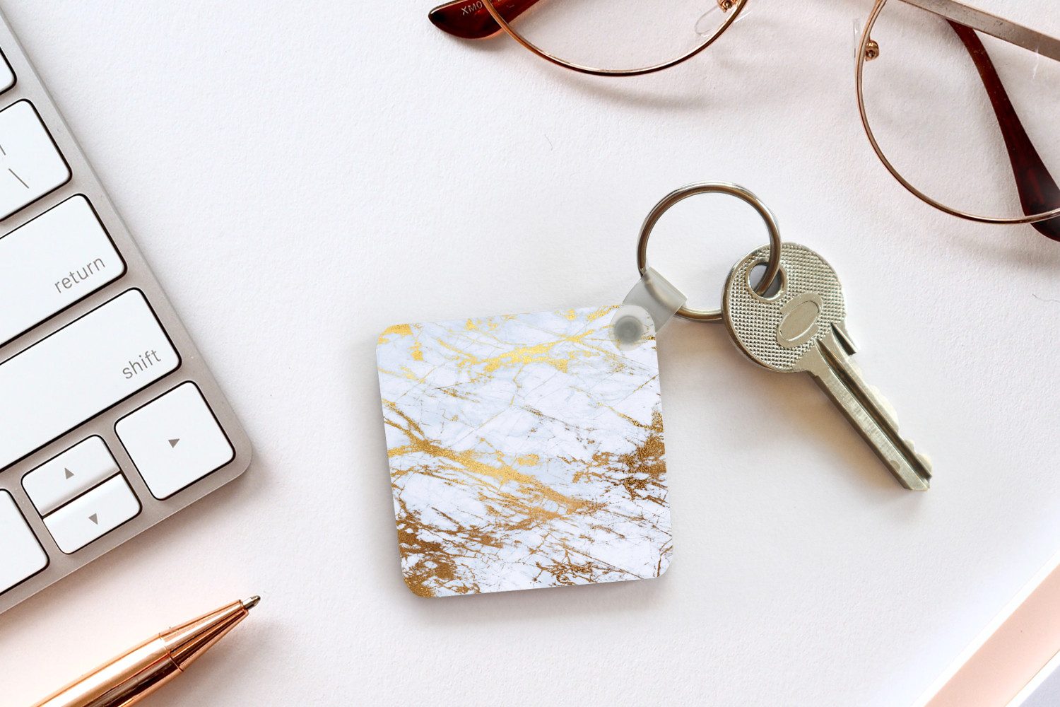 MuchoWow Schlüsselanhänger Marmor - Gold - Weiß - Luxe - Marmoroptik - Glitzer, Quadratisch, Accessoire Auto / Haus / Rucksack / Handtasche, 5x5 cm
