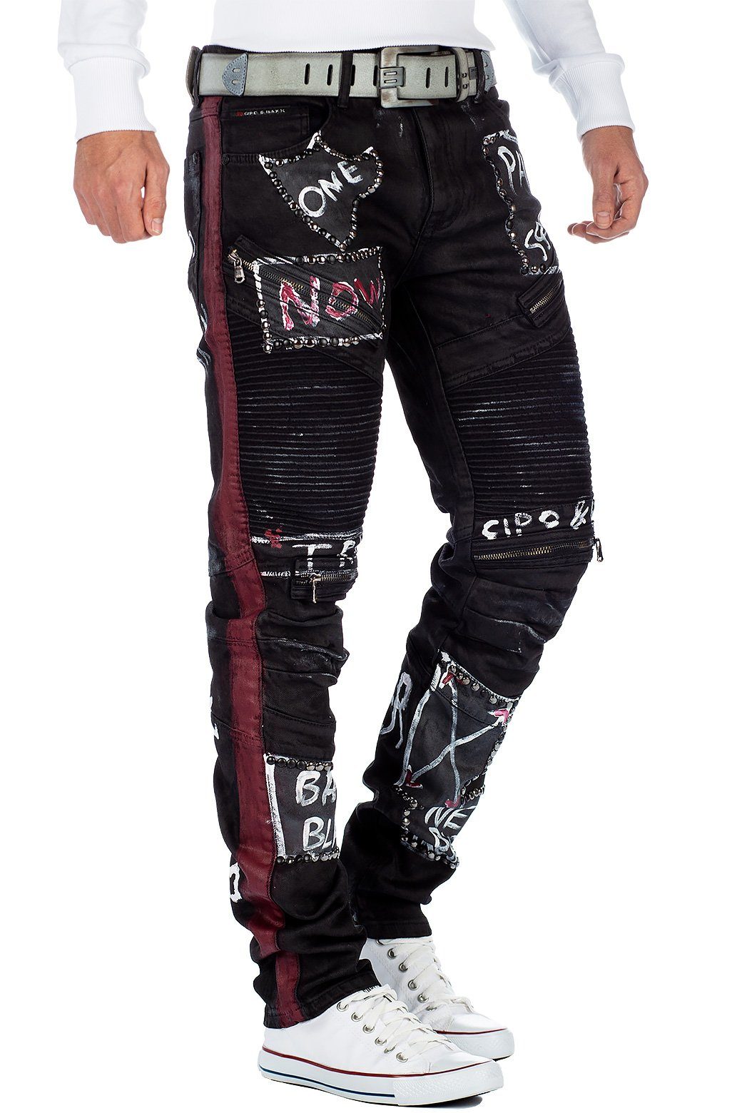Cipo & Baxx Bikerjeans »BA-CD571 Jeans Hose mit Schriftzügen und Nieten«  Gewachste Jeans mit Prints und Logo online kaufen | OTTO