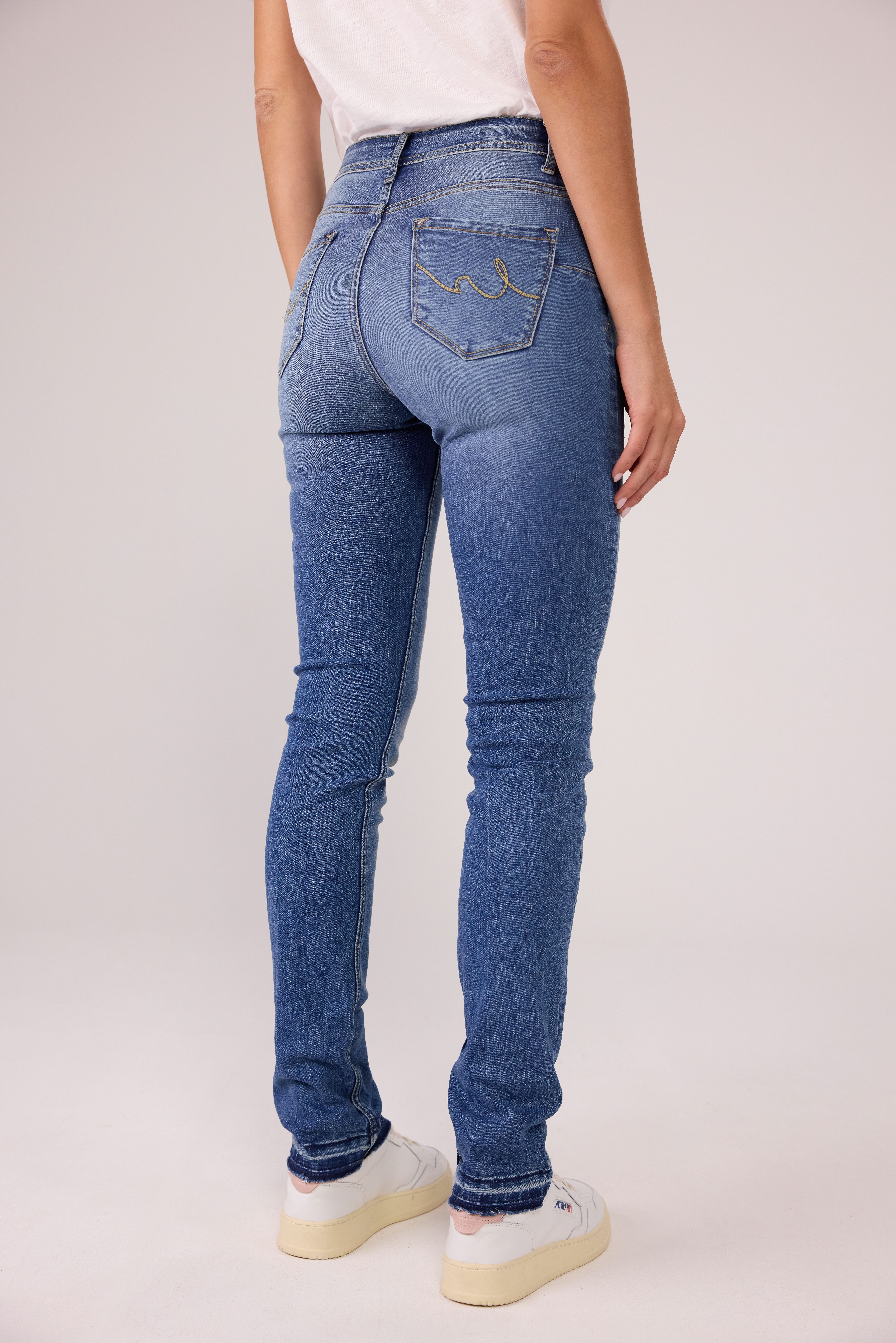 Lieblingsstück Skinny-fit-Jeans MammaMiaEP – Bild 2 von 5