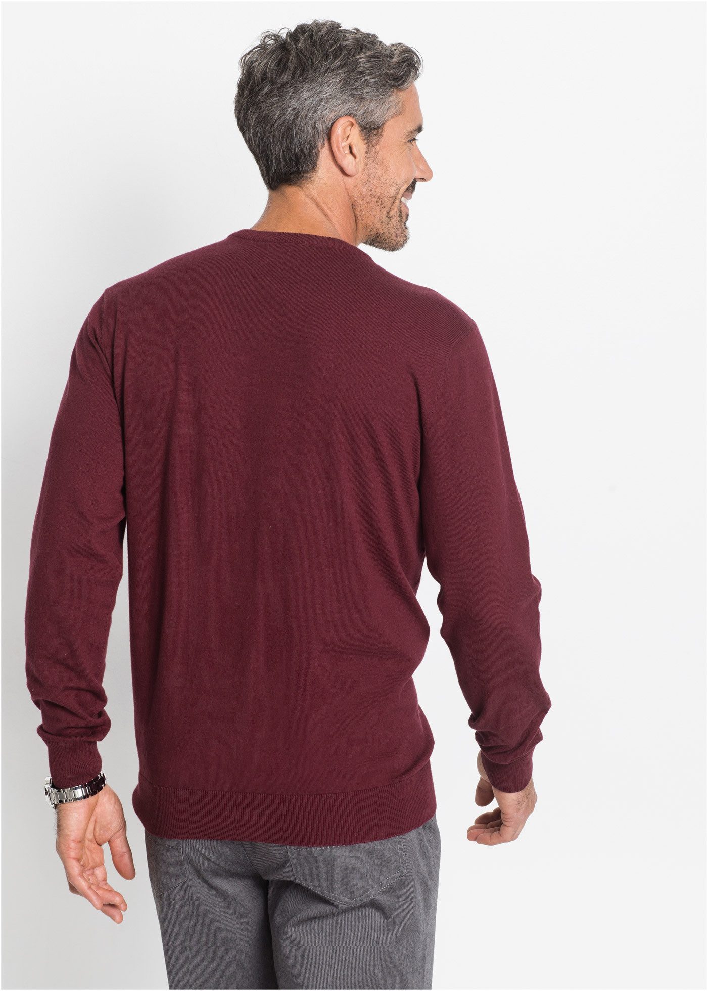 bonprix Strickpullover aus Feinstrickmaterial, mit V-Ausschnitt, Regular Fit