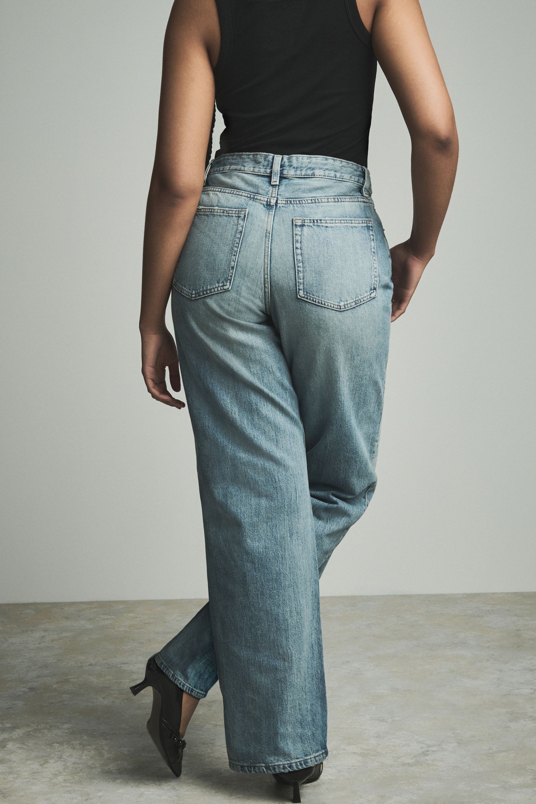 Next Weite Jeans Sanduhr-Jeans mit weitem günstig online kaufen