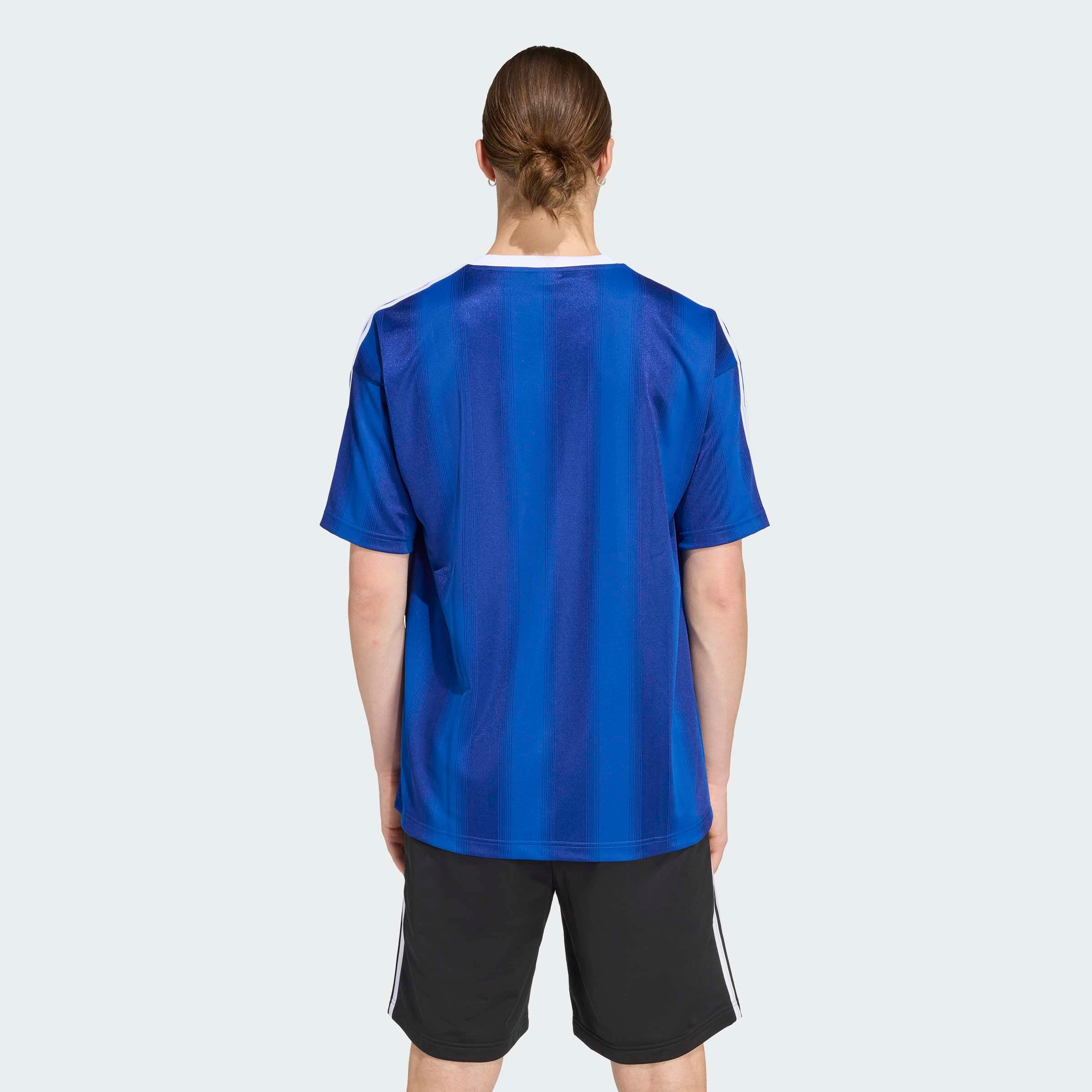 adidas Originals T-Shirt JACQUARD JERSEY lockere Passform, Rundhalsausschnitt, mit klassischem Trefoil Logo