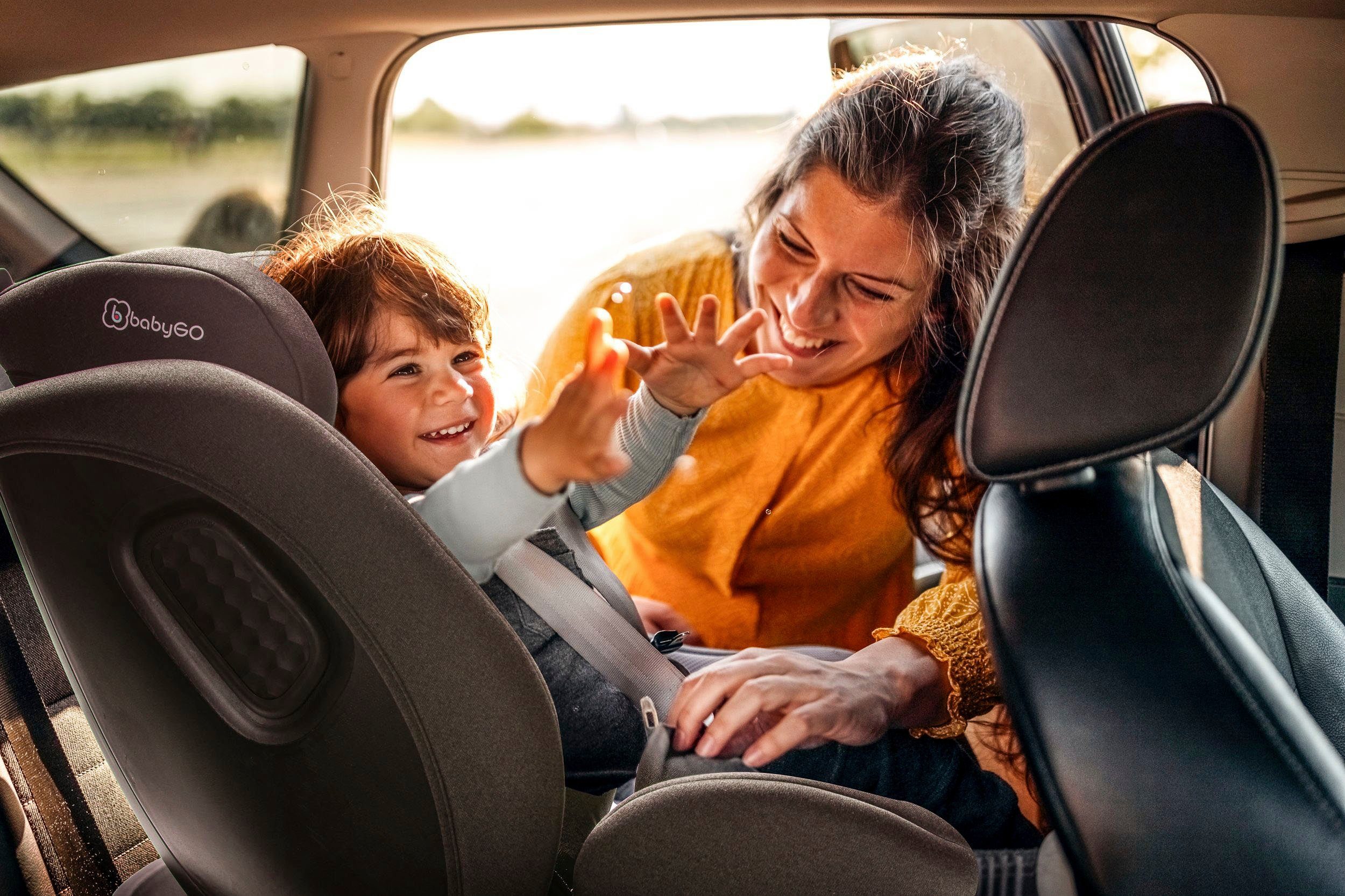 BabyGo Autokindersitz Move 360 I Size, ab: 40 cm, bis: 150 cm, für Körpergröße von 40-150 cm