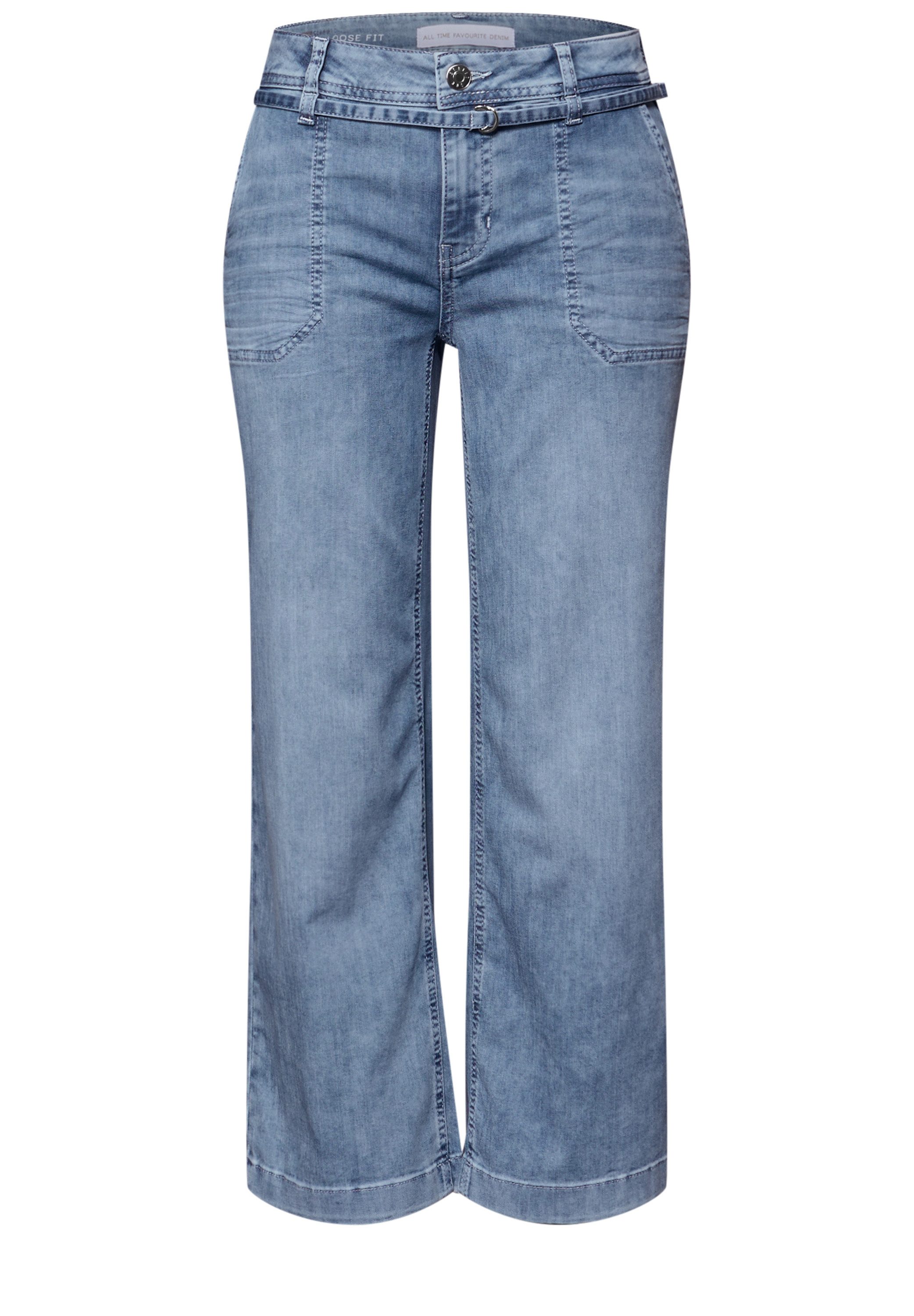 Loose-fit-Jeans Style Emee