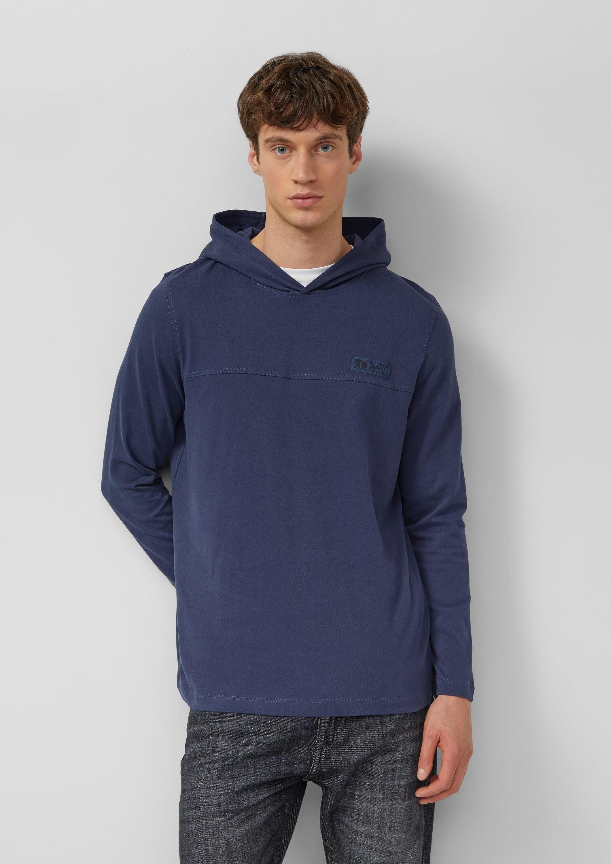 s.Oliver Langarmshirt T-Shirt Kapuzen-Longsleeve aus Heavy Jersey mit Logo-Detail