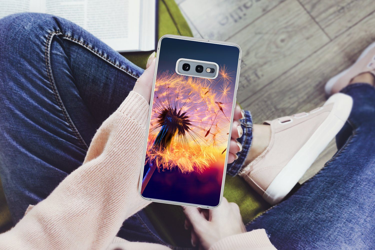 MuchoWow Handyhülle für Samsung Galaxy S10e Löwenzahn - Blumen - Sonnenuntergang - Horizon, Phone Case, Silikon, Schutzhülle Dünn