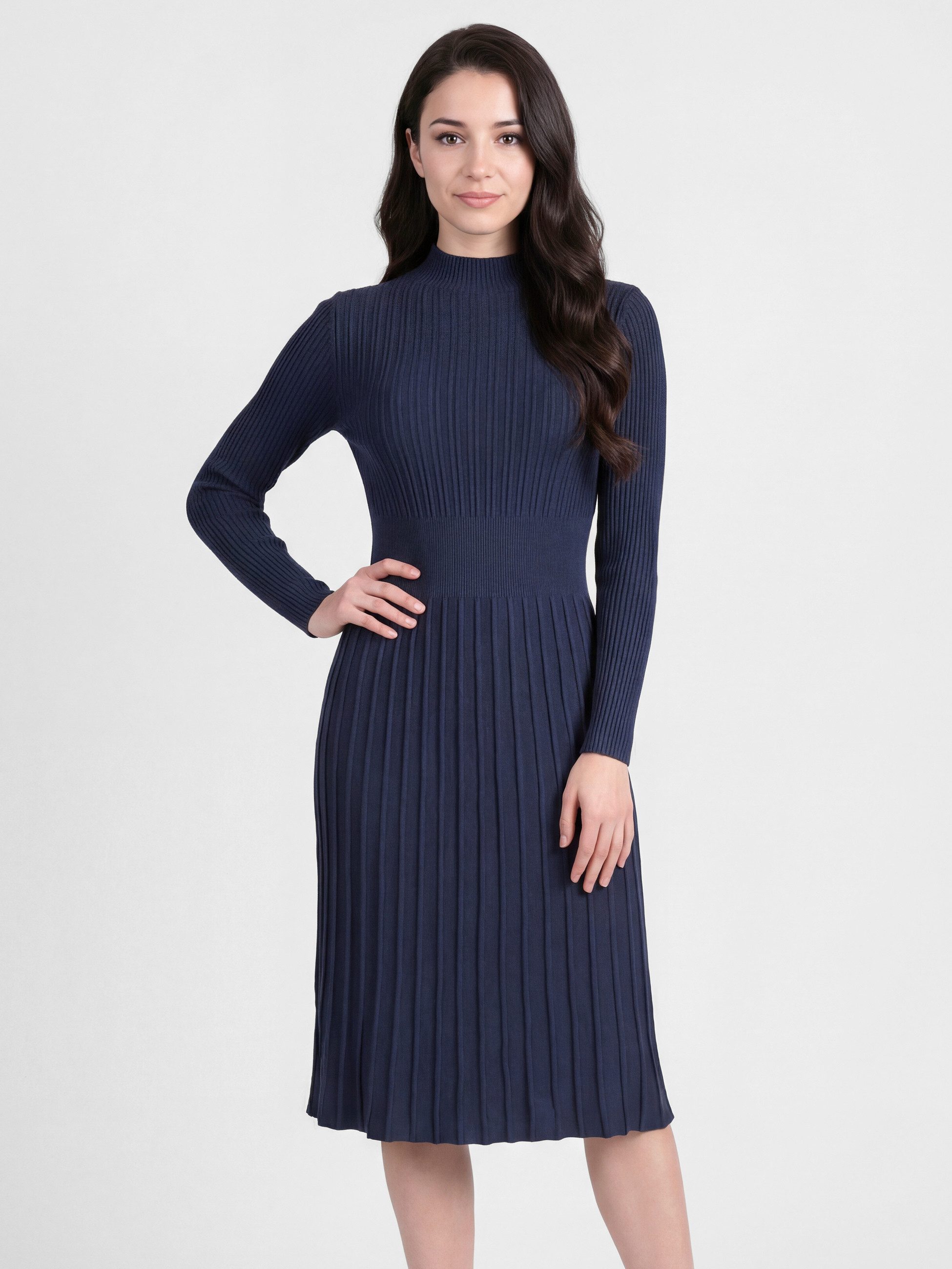 PEKIVESSA Strickkleid Midikleid tailliert weicher Strick mit ausgestelltem Rockteil