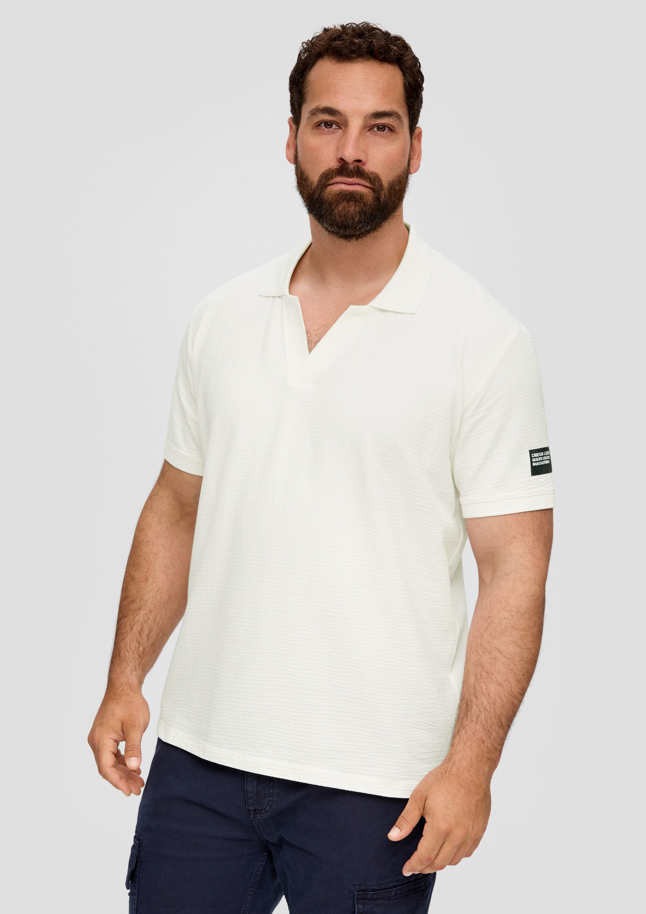 s.Oliver Kurzarmshirt Polo-Shirt Poloshirt aus Baumwollstretch mit Applikation