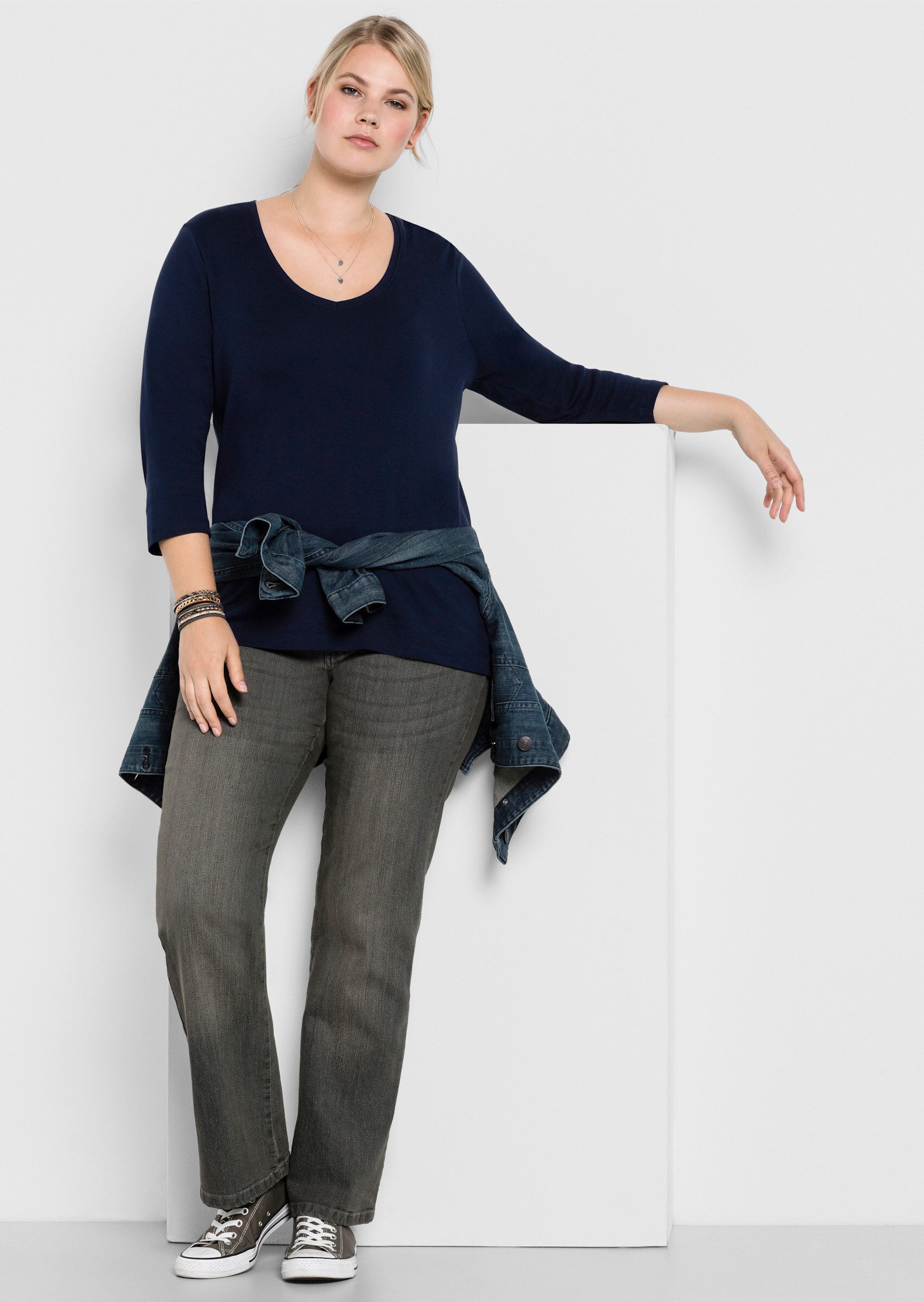 Sheego Bequeme Jeans Bootcut-Jeans . in 5-Pocket-Form, mit Used-Effekten günstig online kaufen