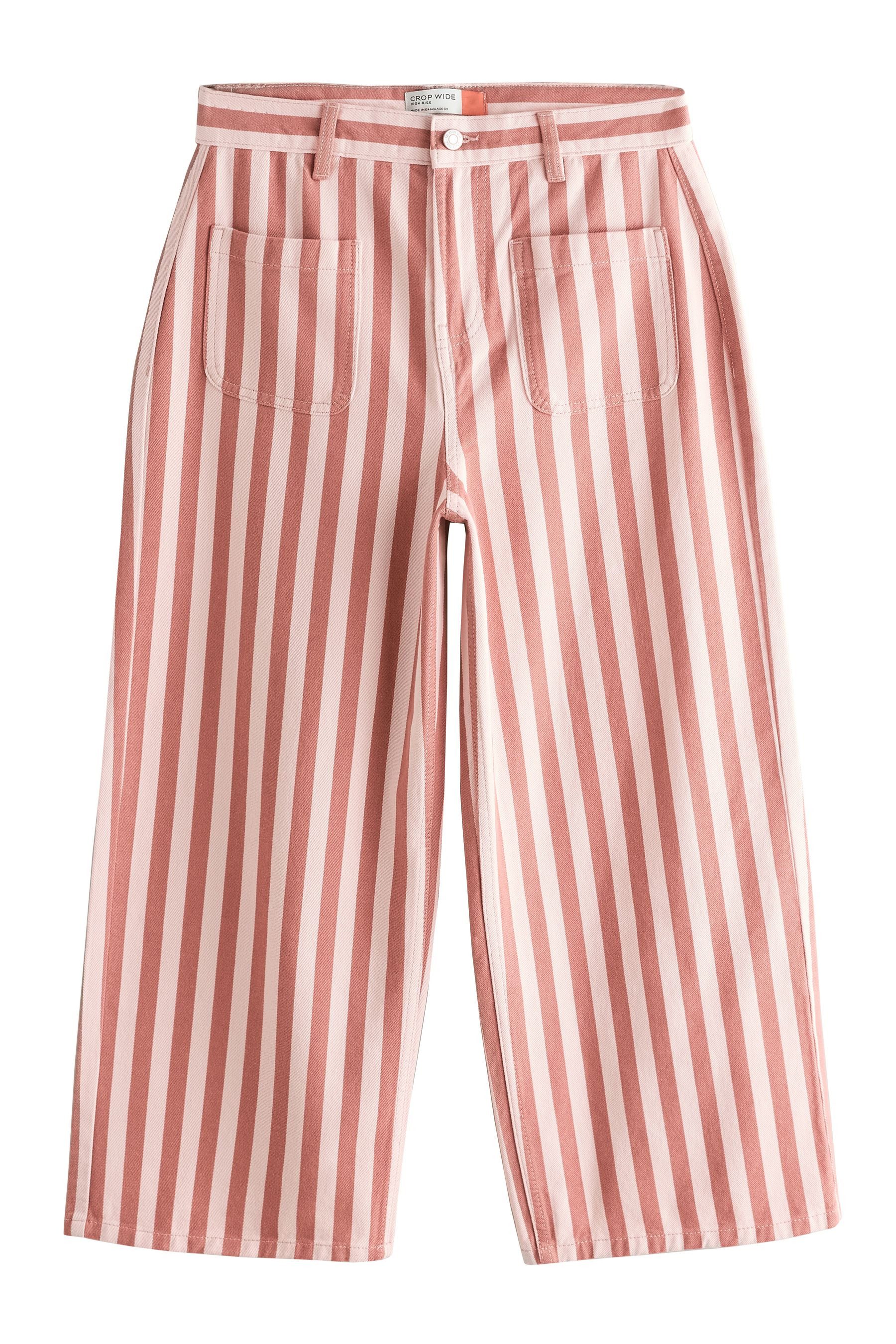 Caprijeans Verkürzte Jeans mit aufgesetzter Tasche, Kurzgröße