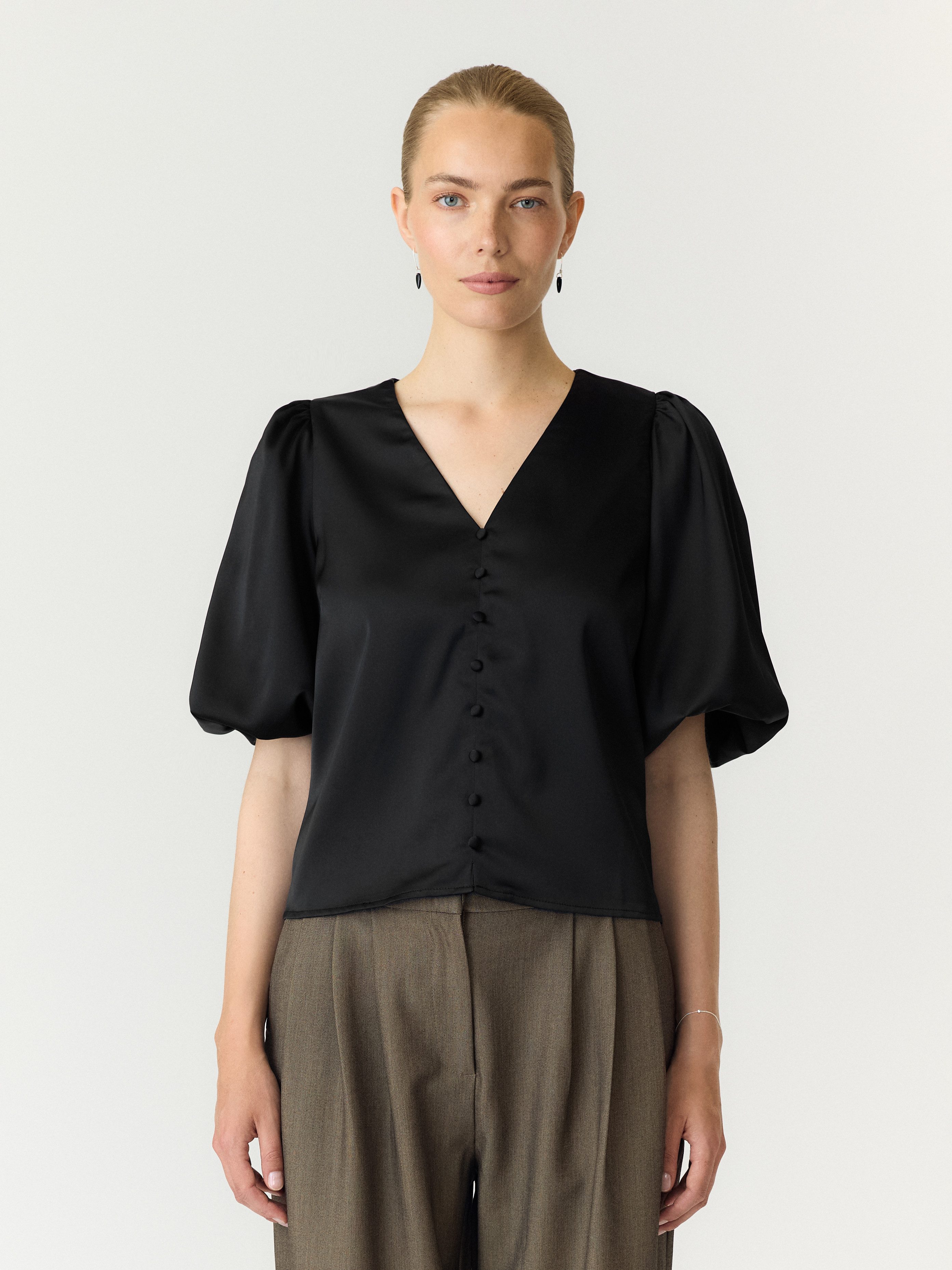 Kurzarmbluse YASPELLA 2/4 V-NECK TOP S. NOOS