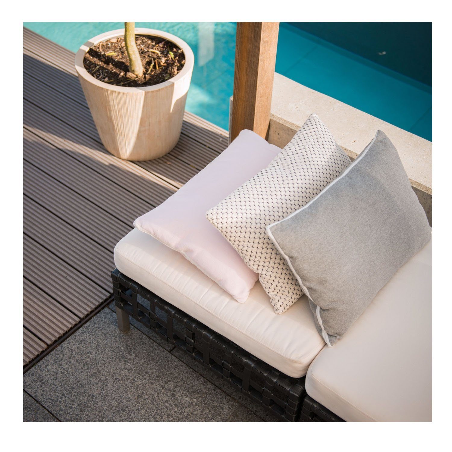 Hugo Frosch Wärmflasche - Designkissen Hamburg mit Öko-Wärmflasche 2,0 l, Made in Germany