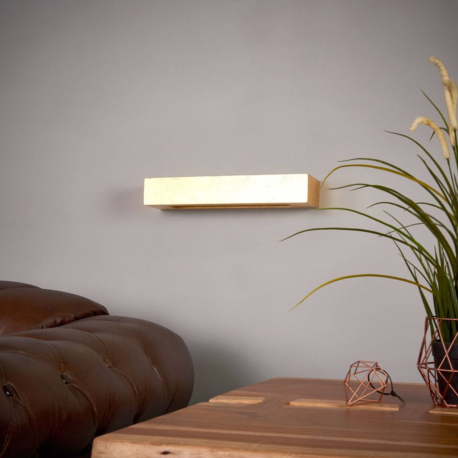 Lindby Wandleuchte Emina, Gips Gold / Messing IP20, 2 x 10 W LED