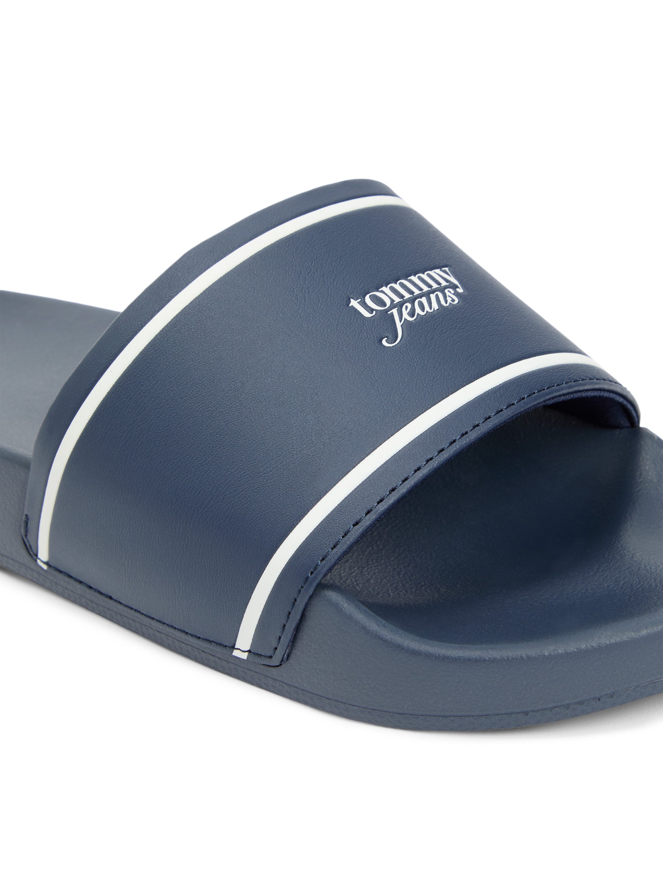 Tommy Jeans TJW POOLSLIDES Badepantolette Strandschuh, Pantolette, Flat mit Kontraststreifen