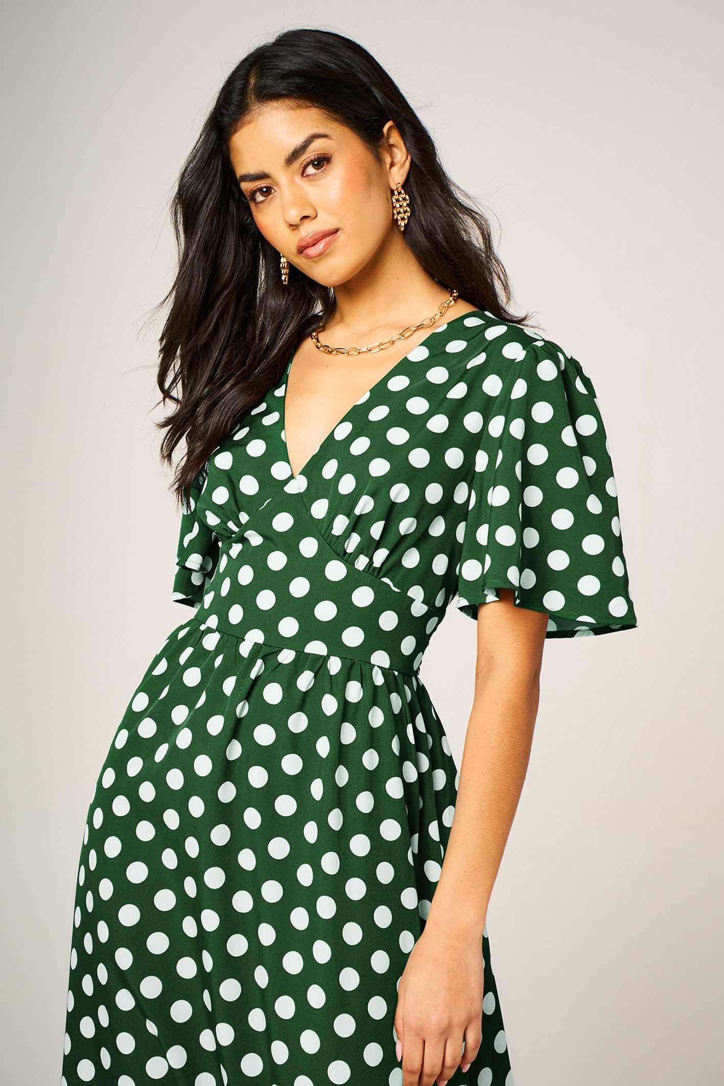 FS Collection Maxikleid Damen Maxikleid Sommerkleid Freizeitkleid Wickeloptik Gepunktet Wickeloptik, Punkte-Muster, Volantsaum, betonte Taille – Bild 4 von 5