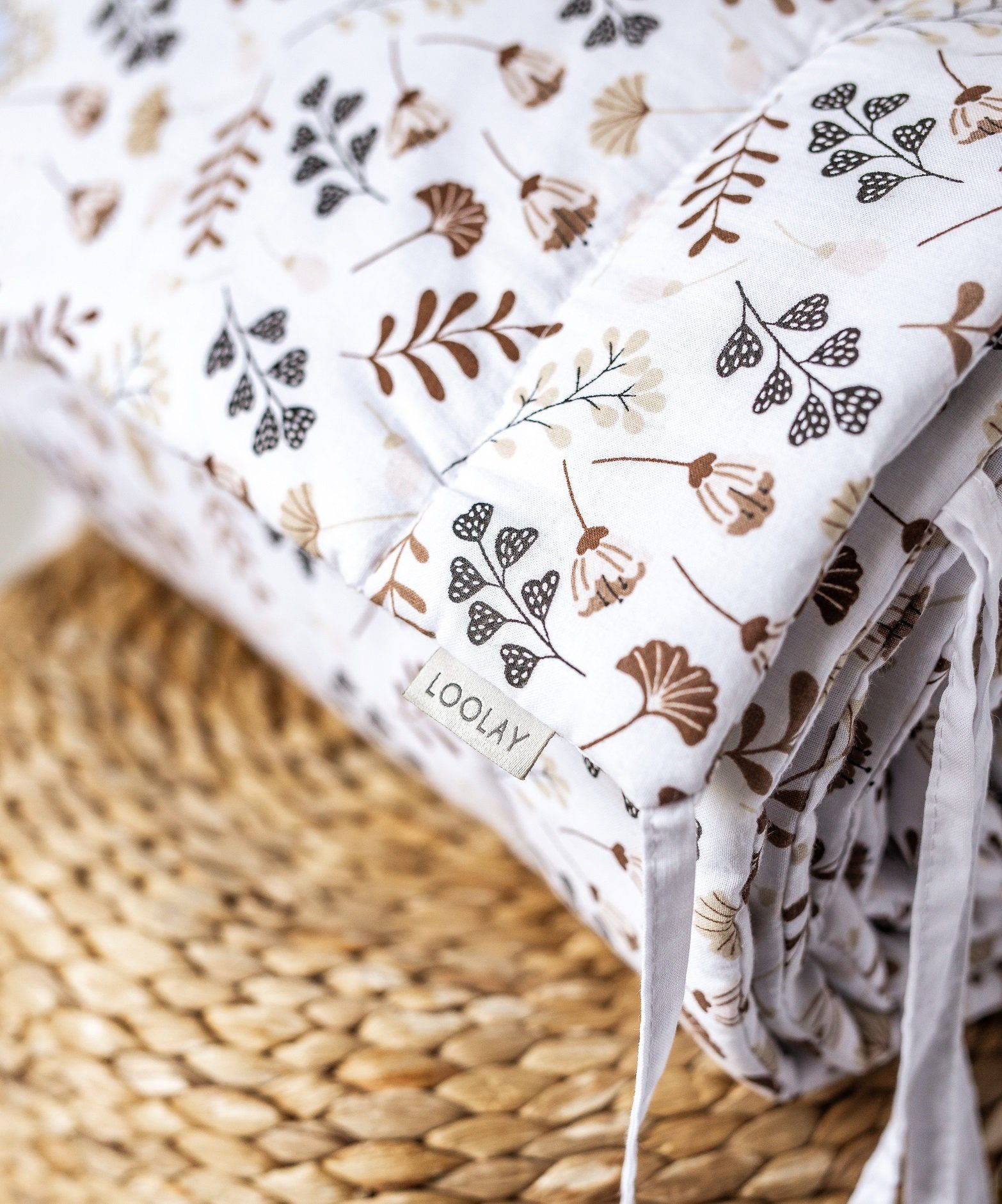Loolay Bettnestchen PREMIERE! Blumenwiese BRAUN Bettumrandung günstig online kaufen