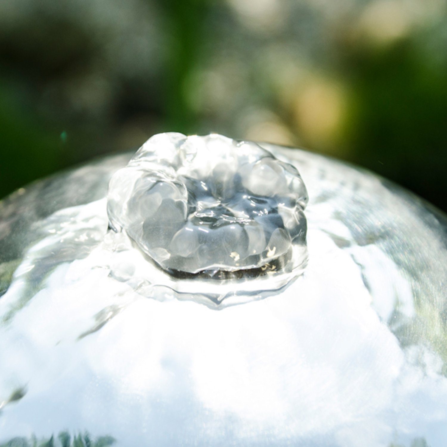 Köhko Zimmerbrunnen "MARS" Ø 20 cm mit LED in eckigen Edelstahlbecken hochglanzpoliert