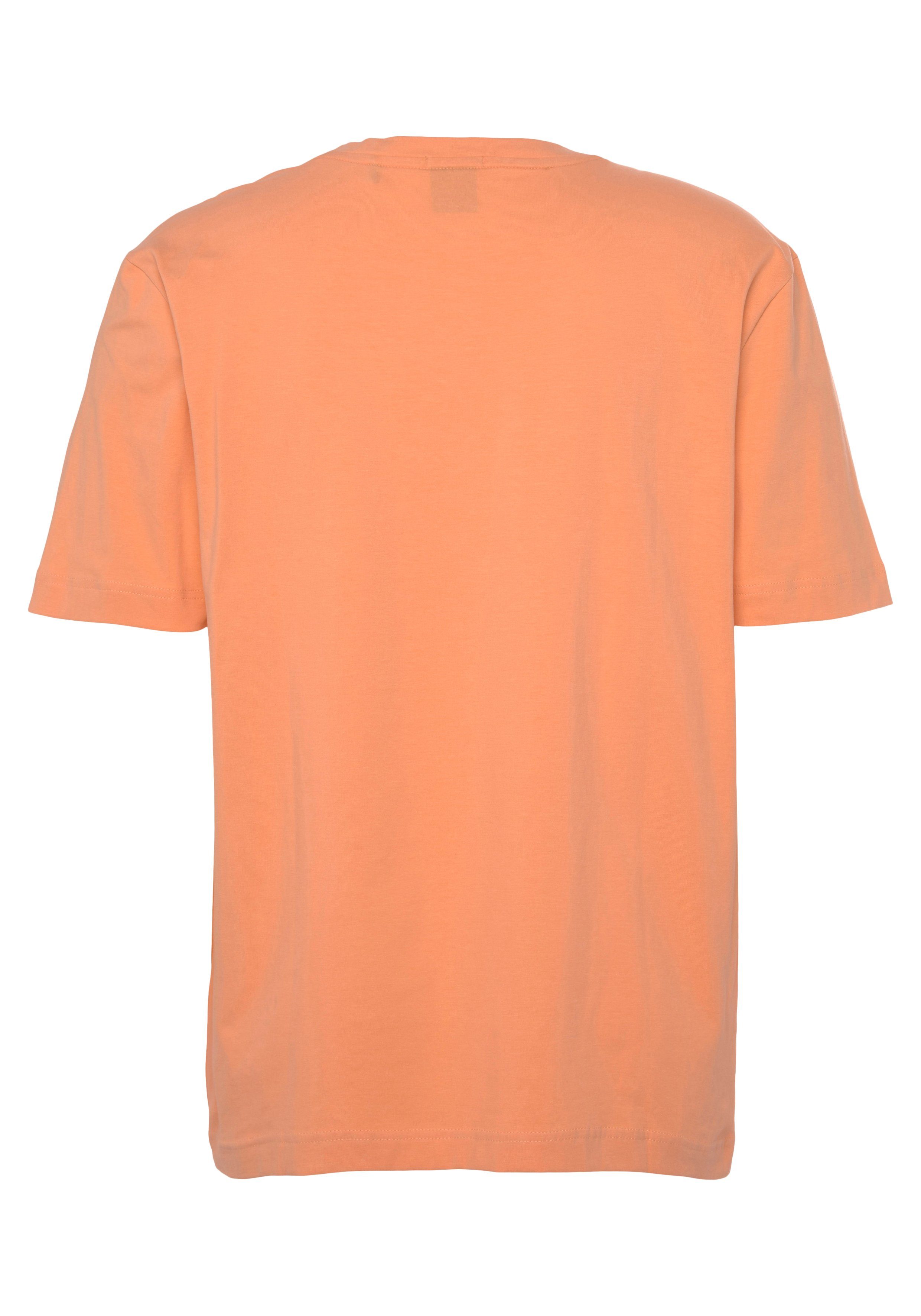BOSS-Logodruck light/Pastel_orange auf BOSS TChup mit ORANGE Kurzarmshirt der Brust