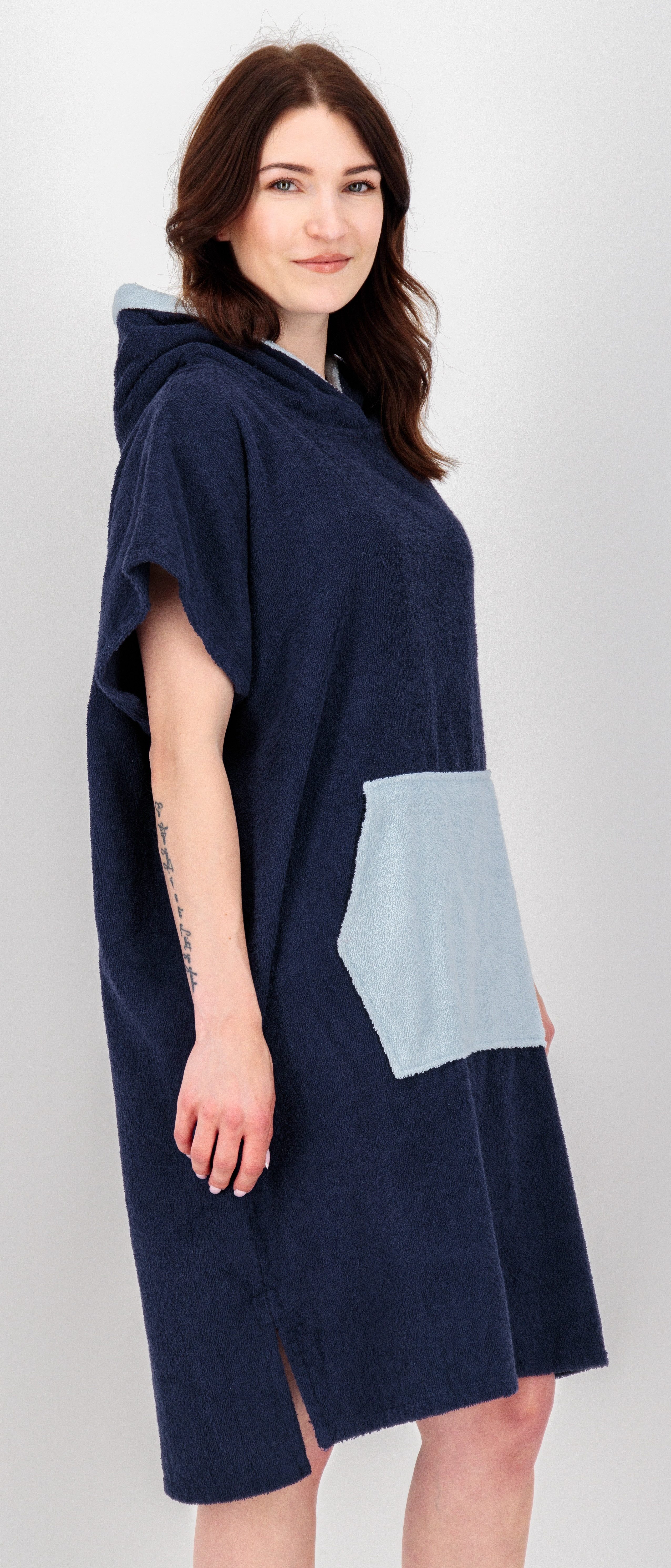 DEPROC Active Badeponcho PONCHINO HALIFAX WOMEN Umziehhilfe Strandponcho, Kapuze, ohne, Innenliegende Tasche zum Umziehen