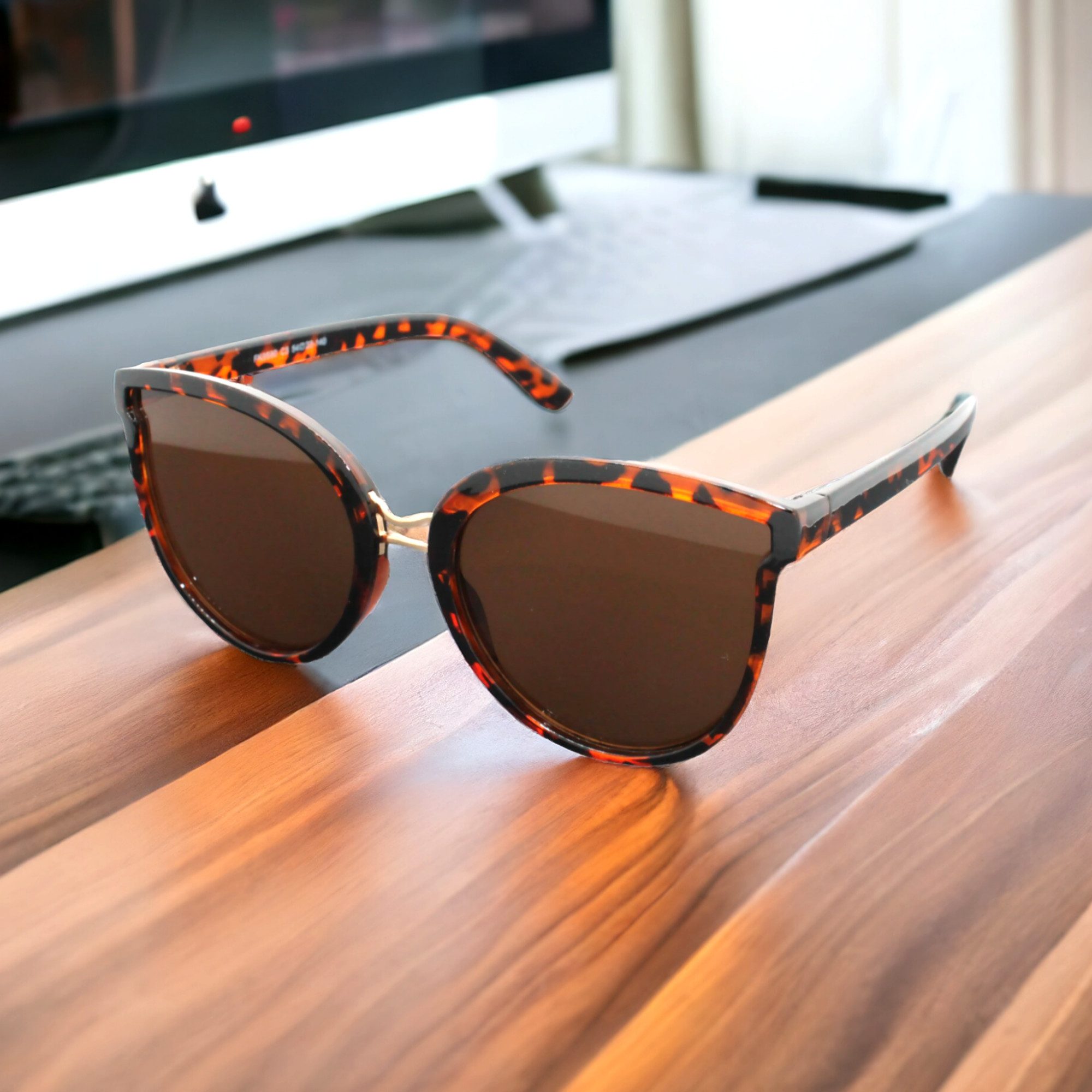 LUXXADA Sonnenbrille Damen Cat Eye Markenbrille Elegant Große Gläser (inklusive Brillenbox und Brillenbeutel) Oversize Katzenaugen Brille UV400, Gestell Braun Animal Schildpatt