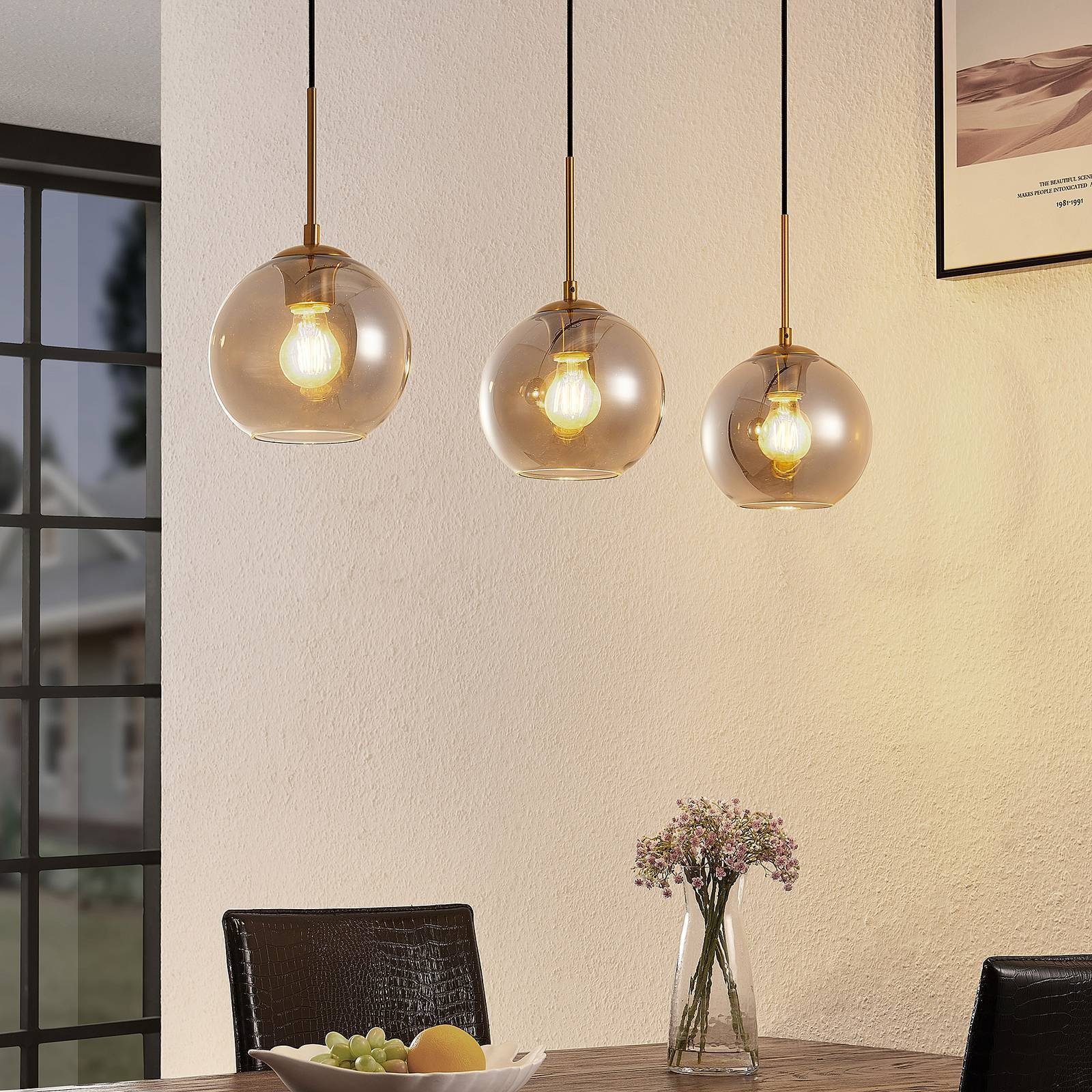 Lindby Hängeleuchte Hiwana, Glas Alu IP20, 3 x 60 W
