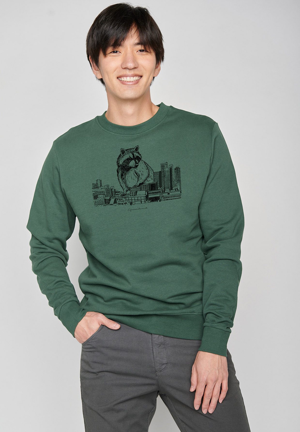 GreenBomb Sweatshirt Wild Animal Raccoon City Motiv Tiere Waschbär (1) weite Passform, Bio-Baumwolle, GOTS-zertifiziert, weicher Sweat