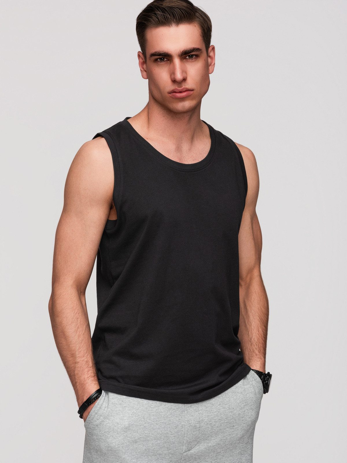 OMBRE Tanktop Herren Tanktop Regular Fit mit Rundhalsausschnitt Schwarz S (kein Set, 1-tlg)