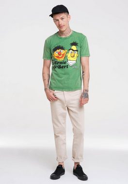 LOGOSHIRT T-Shirt Sesamstrasse - Ernie & Bert mit lizenziertem Print