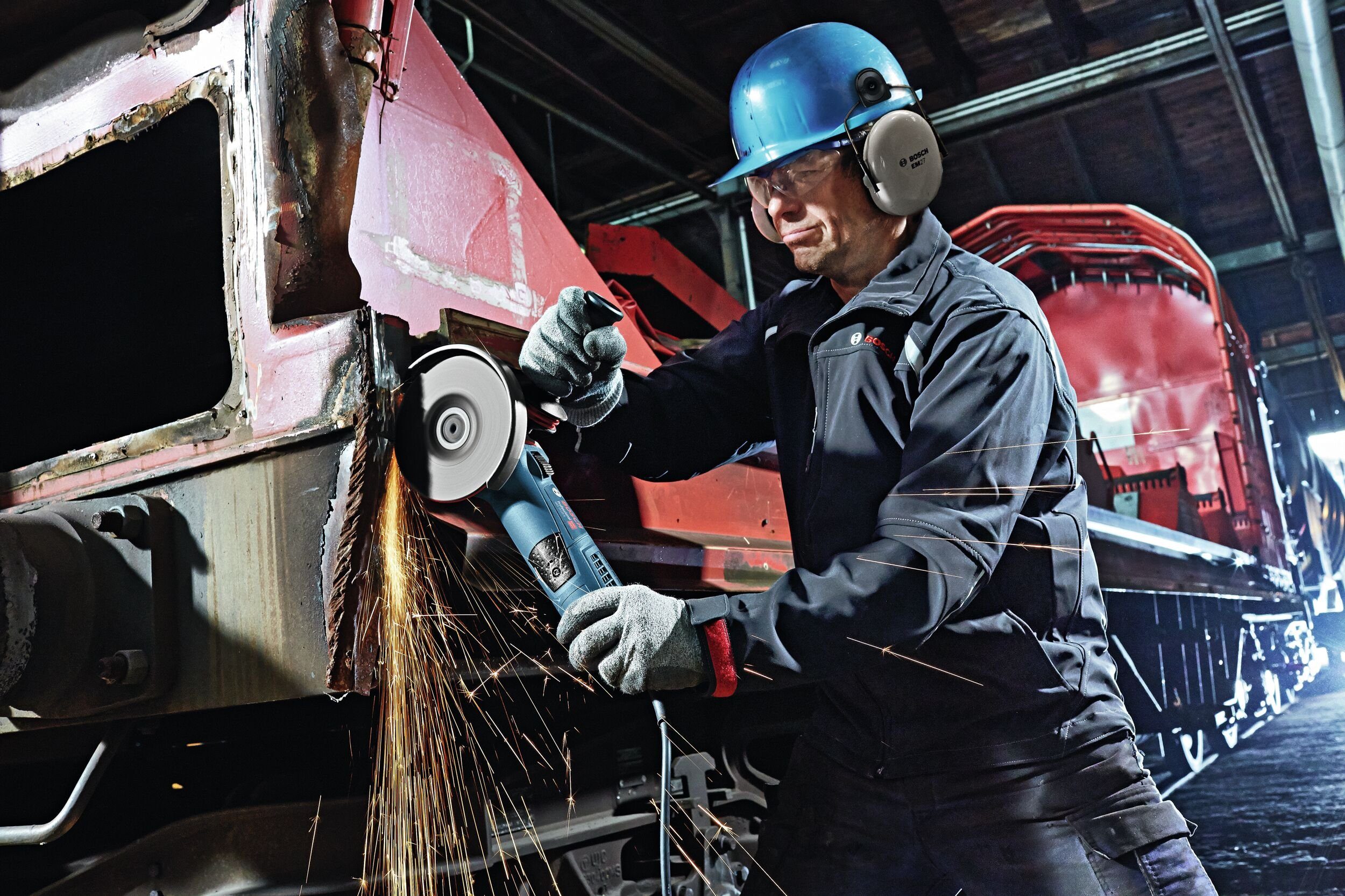 Bosch Professional Winkelschleifer GWX 19-125 S, max. 11500 U/min, Mit X-LOCK mit Zusatzhandgriff & Schutzhaube - im Karton