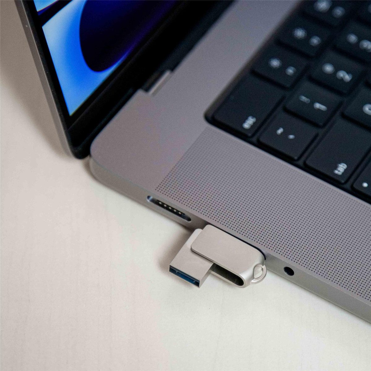 Platinet PMFMC32 USB-Stick (USB USB 3.2, Lesegeschwindigkeit 100 MB/s, USB-A und USB-C mit Metallgehäuse)