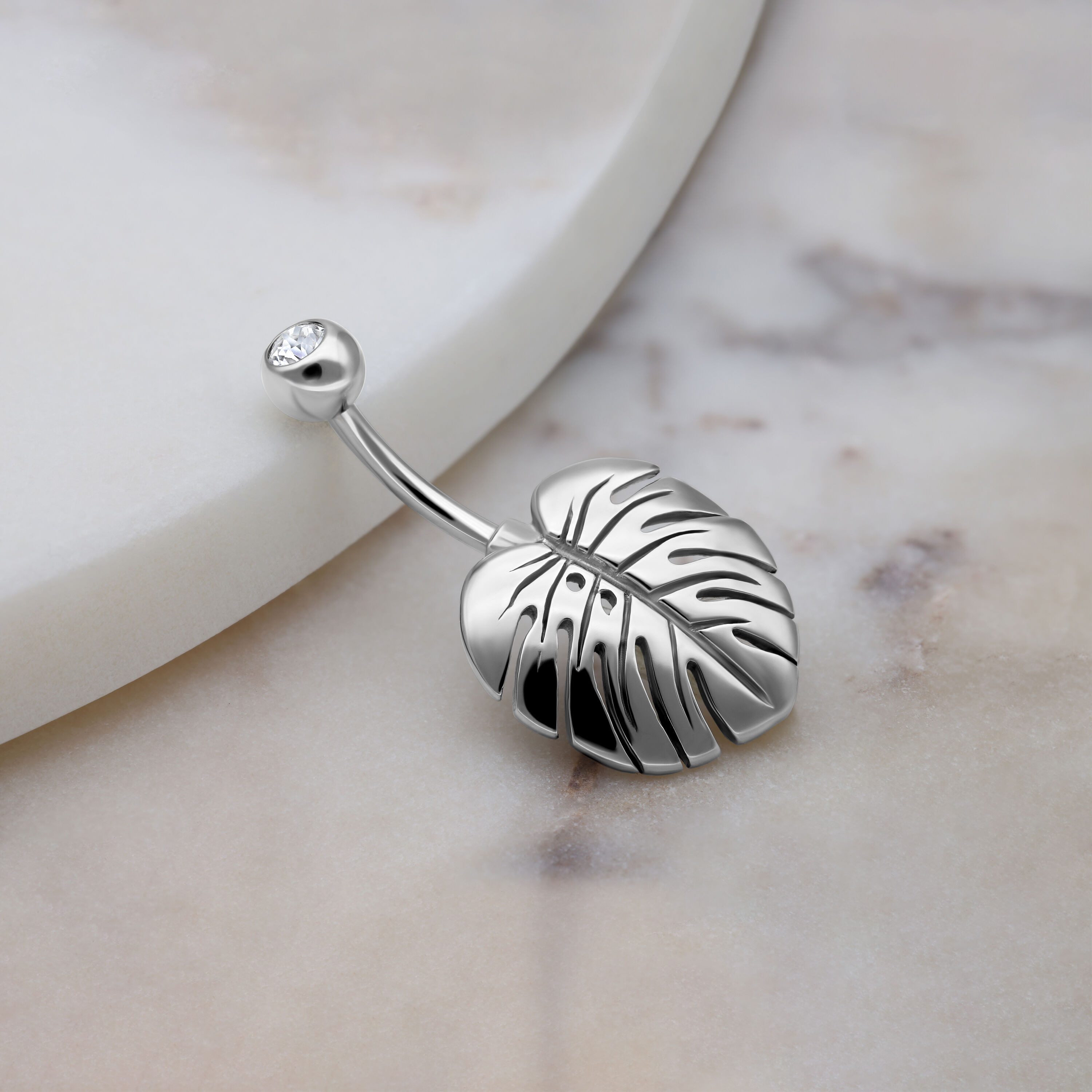 Wildcat Bauchnabelpiercing Monstera Leaf Jewelled Bananabell für Bauchnabel, 1 Stück, Chirurgenstahl 316L - wasserfest, hautverträglich, Silber-Kristallklar