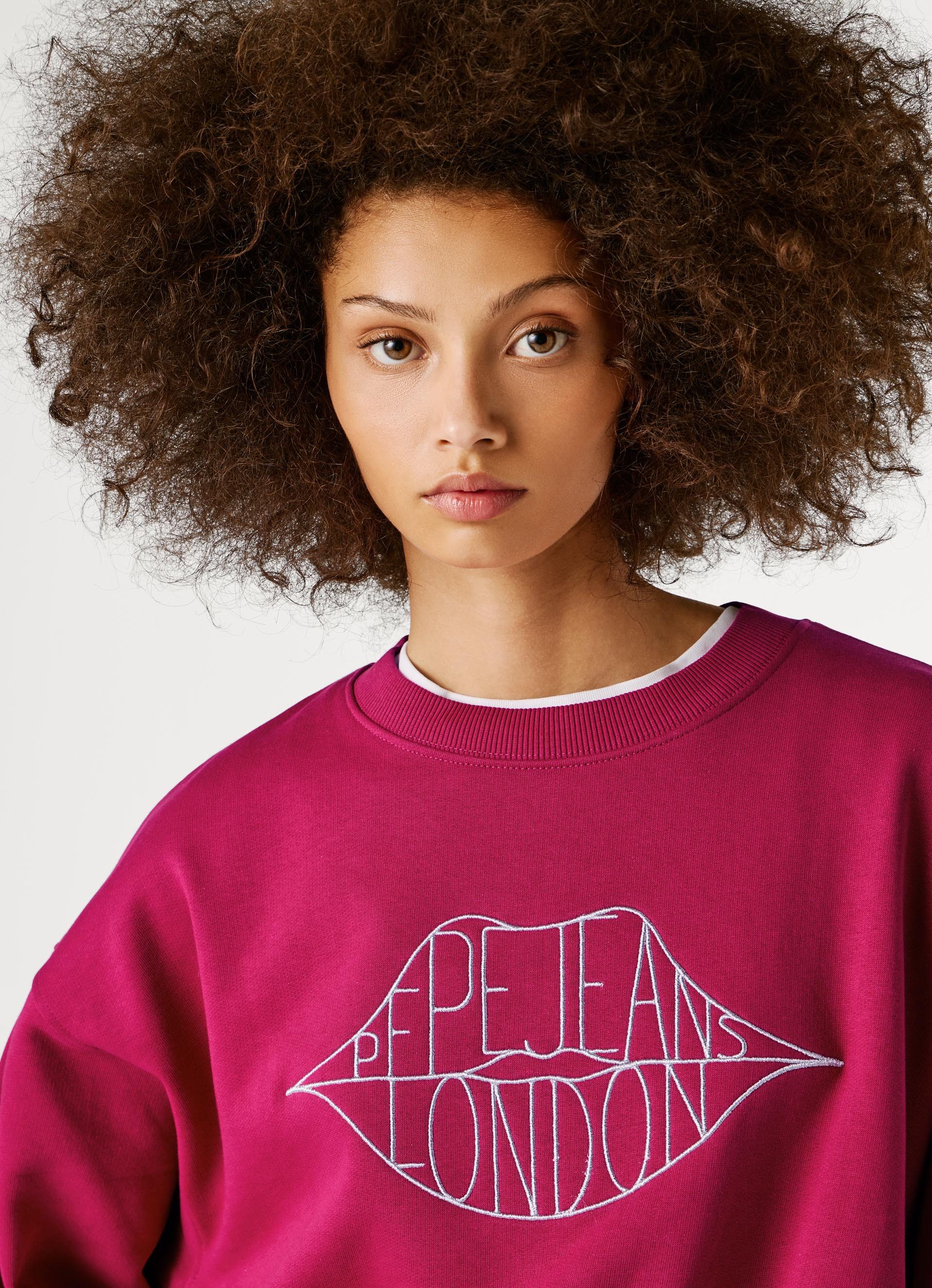 Pepe Jeans Sweatshirt BERNIS mit Rundhals, bestickt