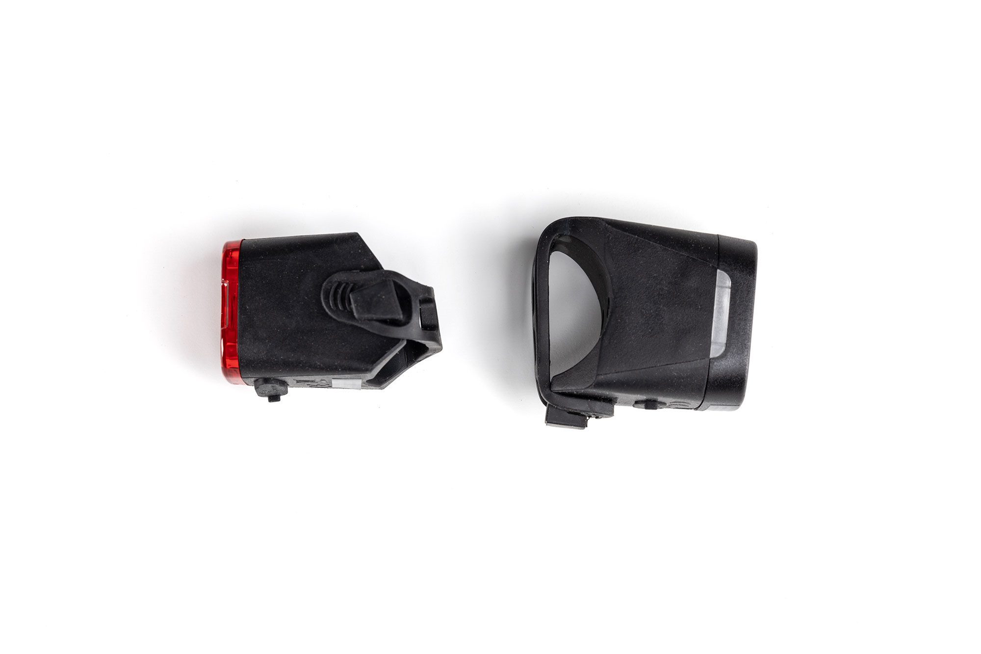 Chirp Fahrradbeleuchtung LS Q Lichtset 30 Lux, mit bis zu 4 Stunden Leuchtdauer