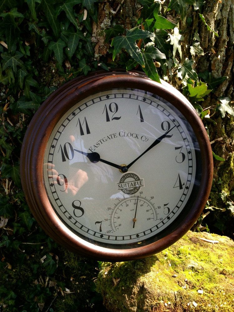 Antikas Wanddekoobjekt Uhr im Stil einer Bahnhofsuhr, innen+aussen, Küchenuhr mit Thermometer
