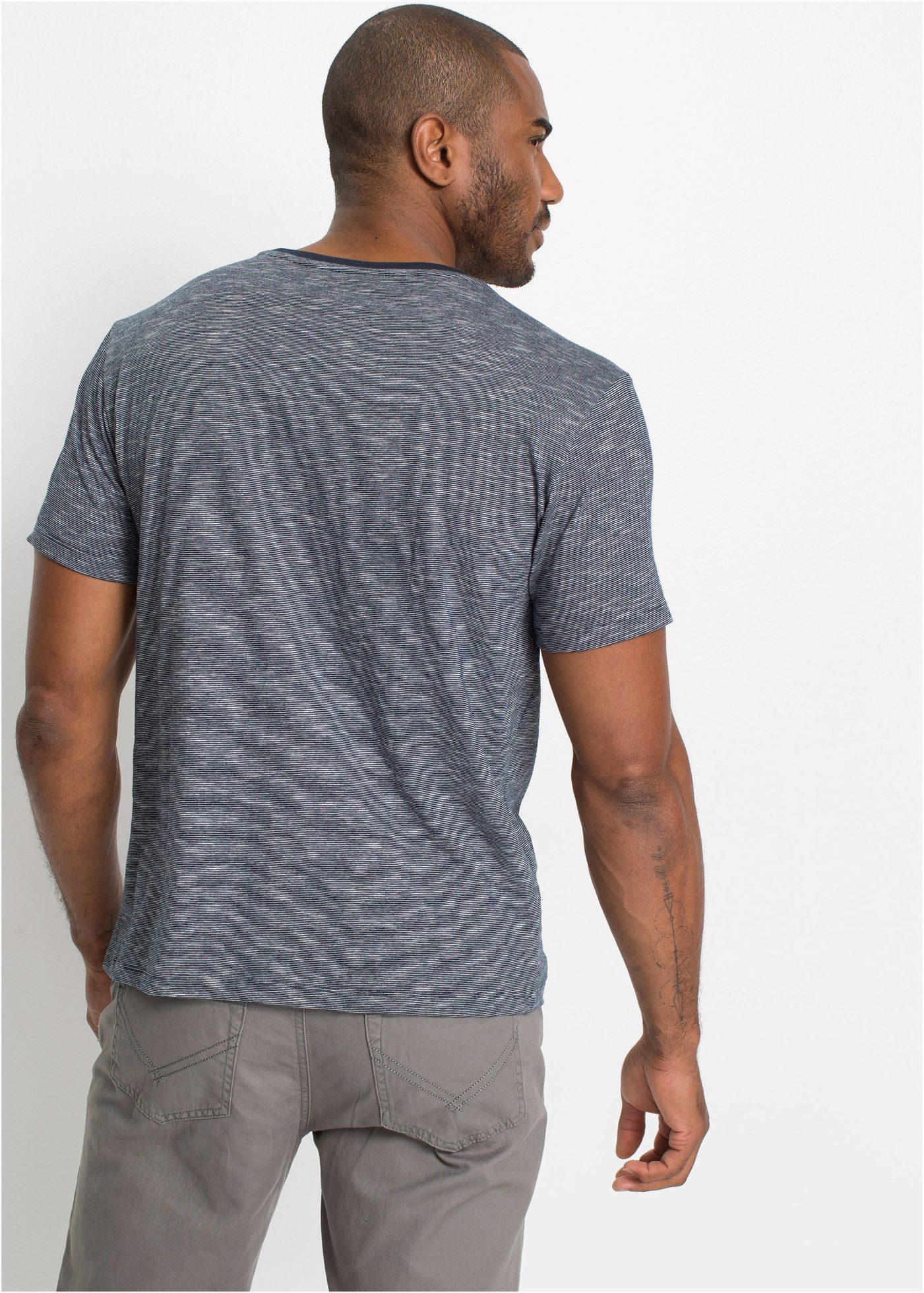 bonprix T-Shirt (Packung, 2-tlg) Regular Fit, Kurzarm-Design, mit modischem Druck