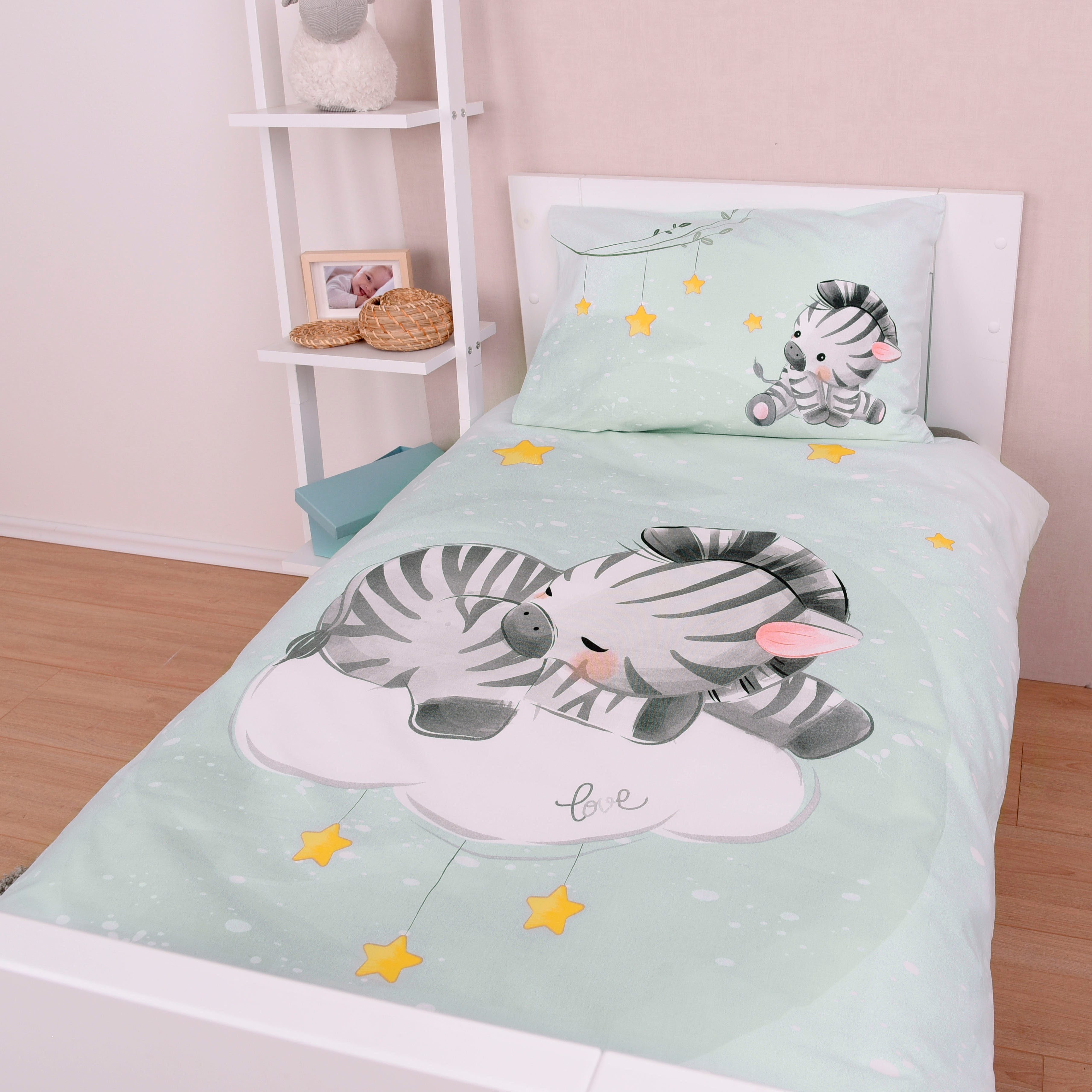 Baby Best Babybettwäsche babybest Zebra, Renforcé, 2 teilig, mit liebevollem Motiv