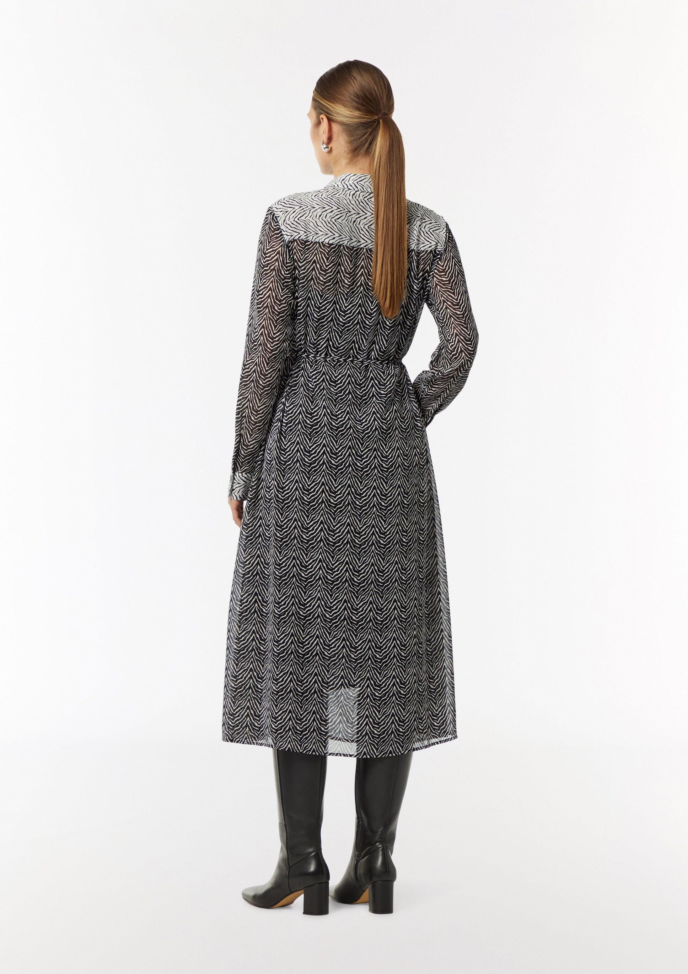 comma Maxikleid Kleid Chiffon-Kleid mit Hemdkragen und Bindeband