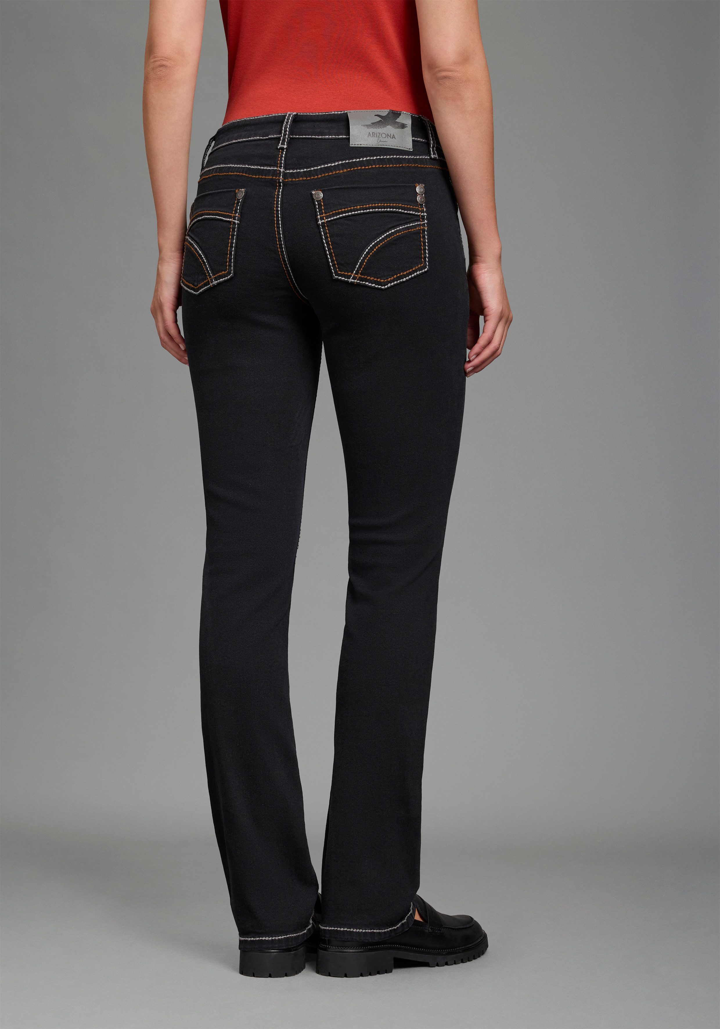Arizona Gerade Jeans Kontrastnähte niedrige Leibhöhe, in 5-Pocket-Form, Used-Look-Waschung – Bild 2 von 5