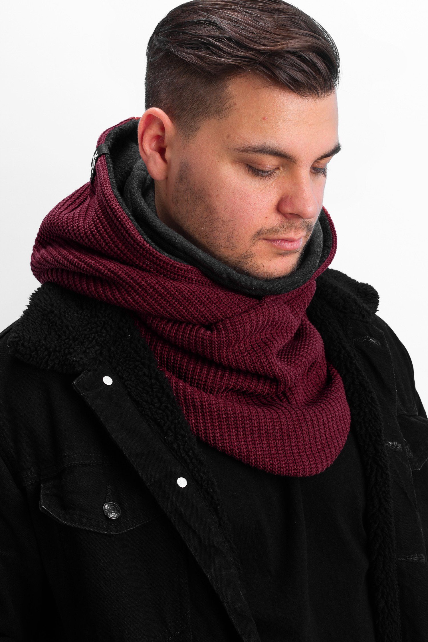 Strickschal, Windbreaker Knit integriertem Schal, Modeschal Manufaktur13 Bordeaux mit Kapuzenschal, Hooded Loop -