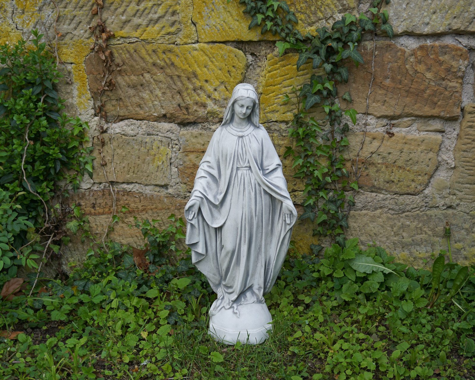 gartendekoparadies.de Gartenfigur Statue Madonna Mutter Maria, günstig online kaufen