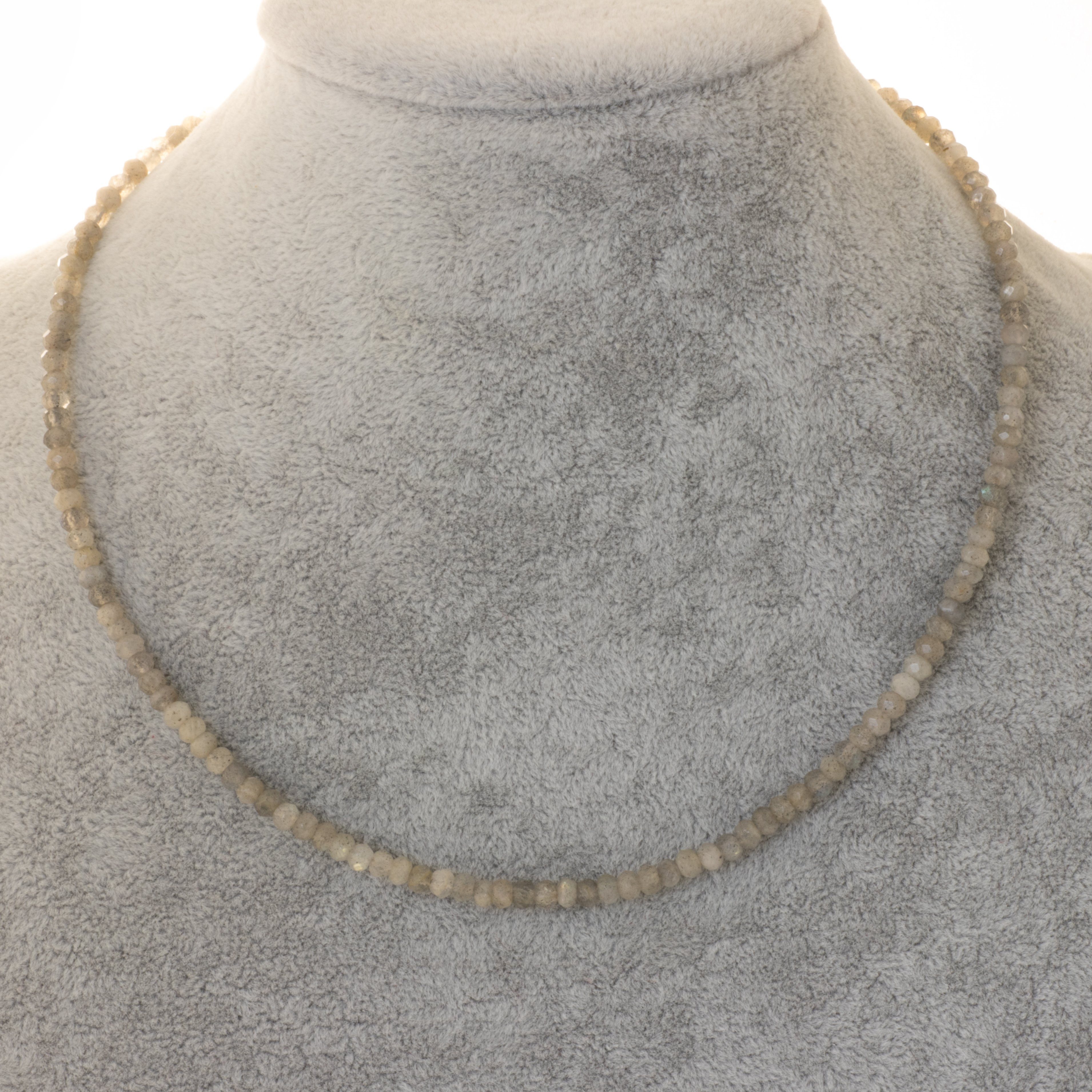 Bella Carina Perlenkette Kette mit Labradorit facettiert, Verschluss 925 Silber