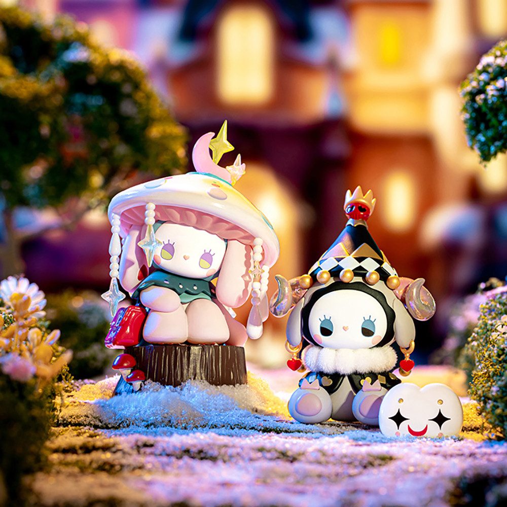 Lucky Emma Sammelfigur Lucky Emma Secret Forest Blizzard Manor - Figur Blind Box, Eine Packung – enthält eine zufällige Lucky Emma Figur